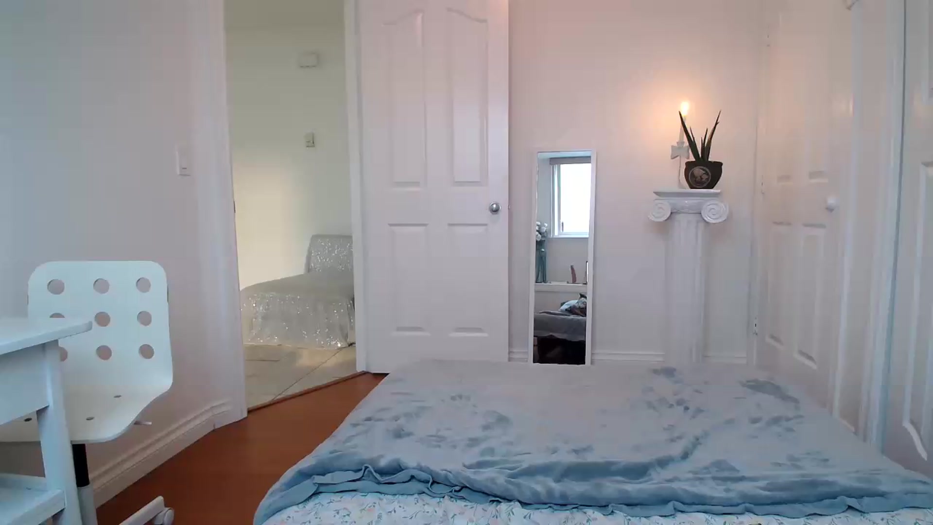 Gallery image thumbnail from ClitorisQueen's myfreecams stream on, 08/01/2026, 15:03 image 1 of 20