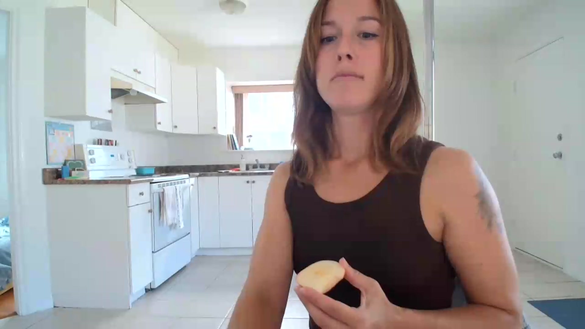 Gallery image thumbnail from ClitorisQueen's myfreecams stream on, 08/06/2026, 16:40 image 19 of 20
