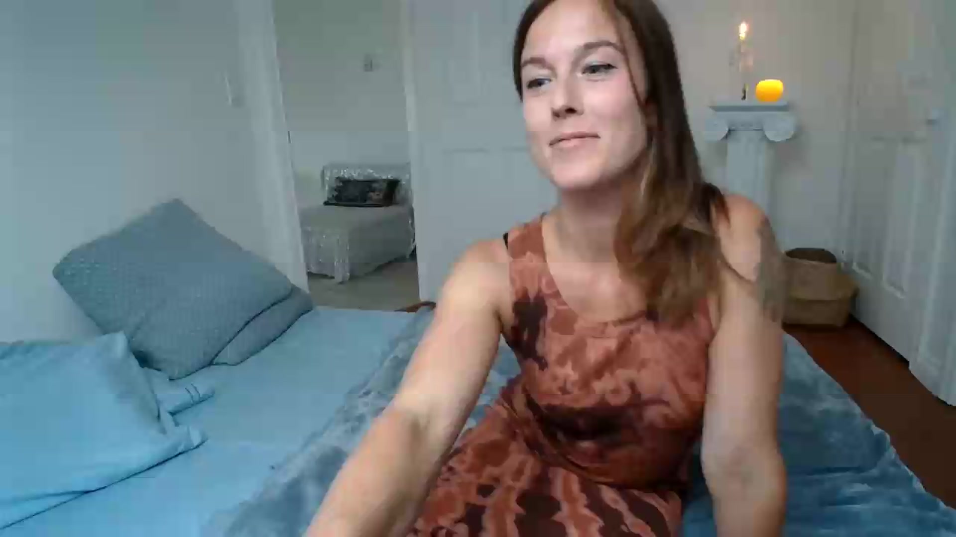 Gallery image thumbnail from ClitorisQueen's myfreecams stream on, 08/10/2026, 02:17 image 1 of 20
