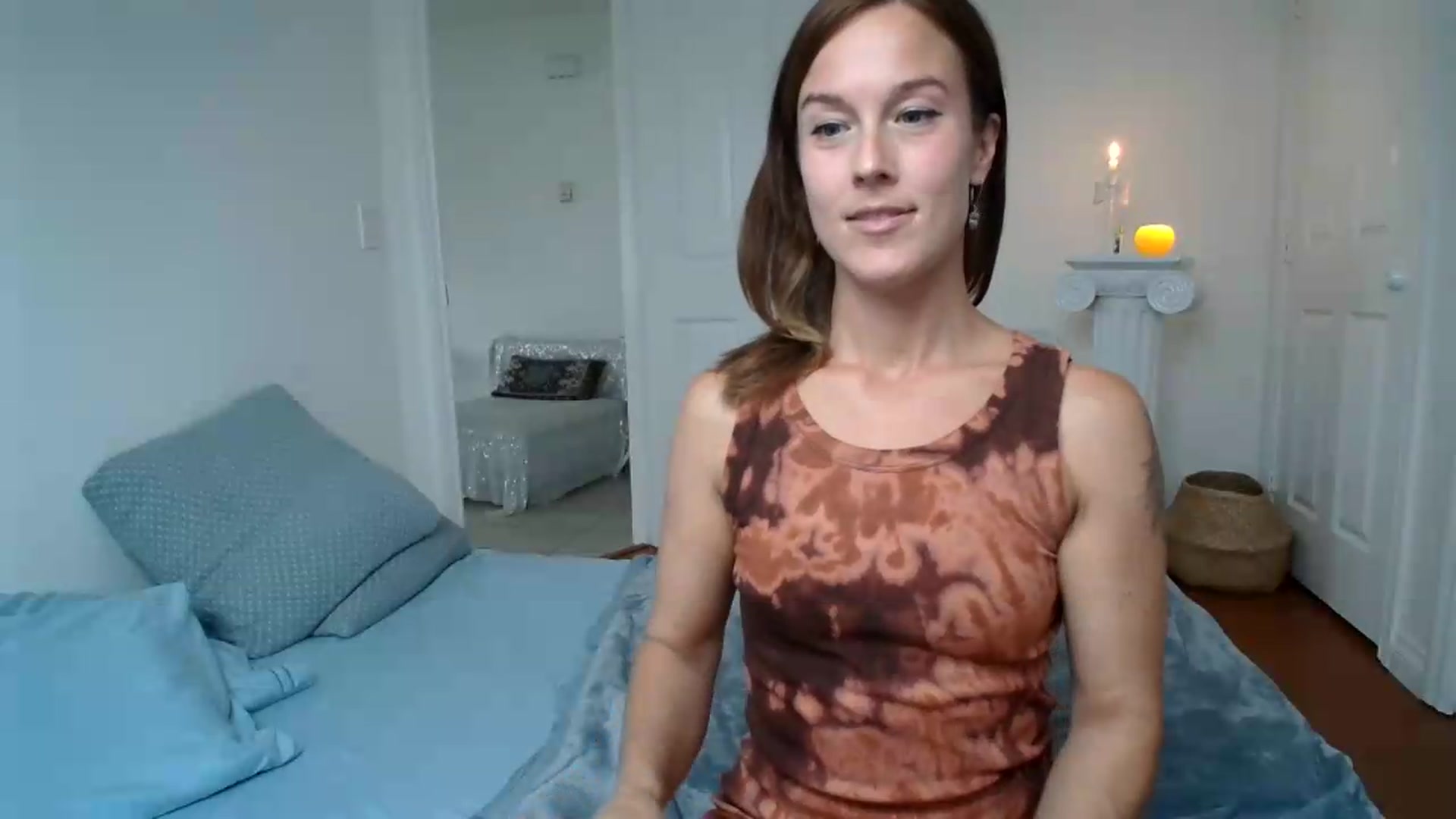 Gallery image thumbnail from ClitorisQueen's myfreecams stream on, 08/10/2026, 02:17 image 6 of 20