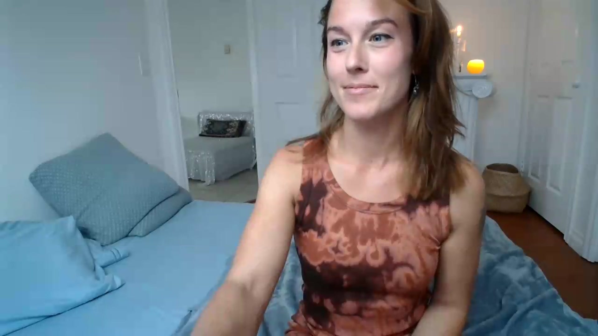 Gallery image thumbnail from ClitorisQueen's myfreecams stream on, 08/10/2026, 02:17 image 12 of 20