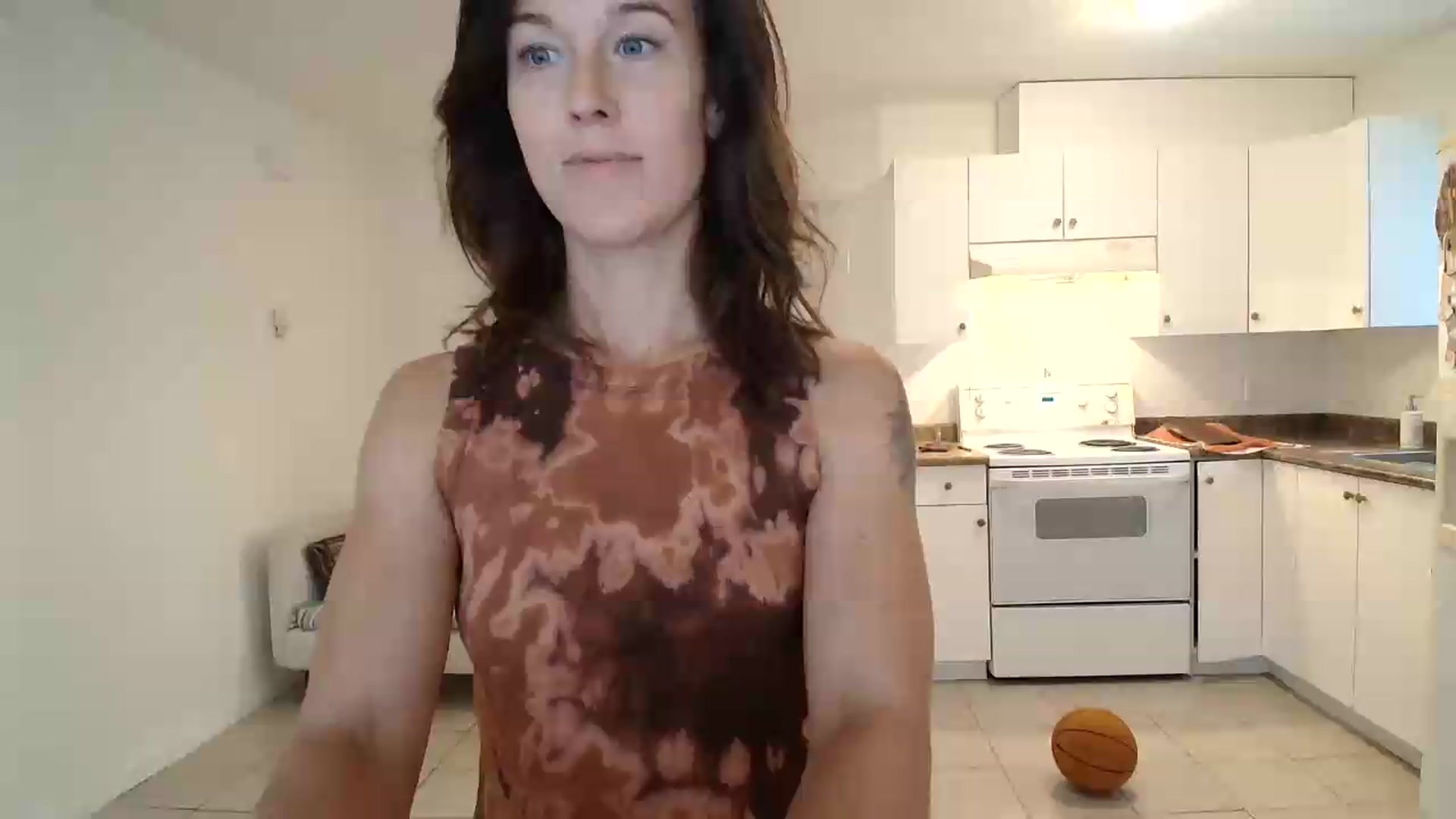 Gallery image thumbnail from ClitorisQueen's myfreecams stream on, 08/25/2026, 16:01 image 1 of 20