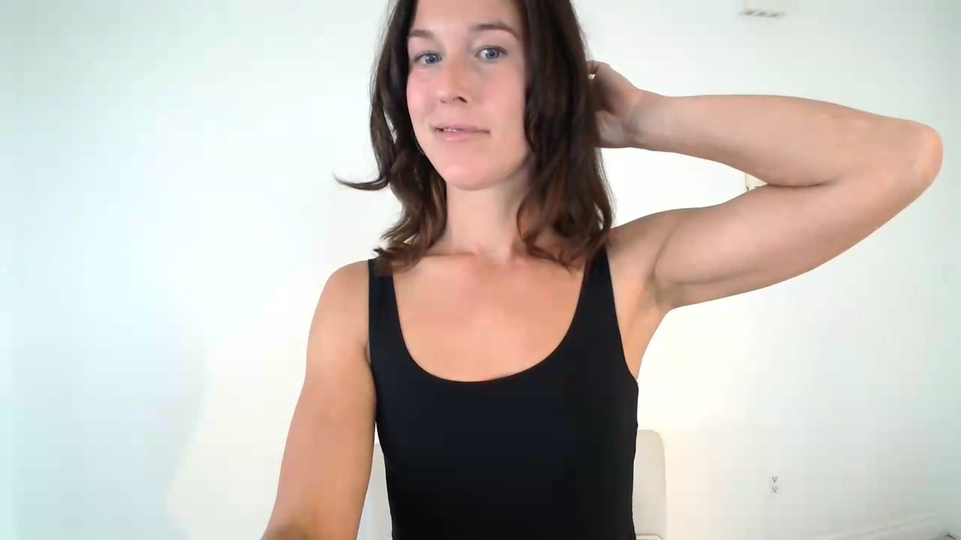 Gallery image thumbnail from ClitorisQueen's myfreecams stream on, 08/25/2026, 20:09 image 6 of 20