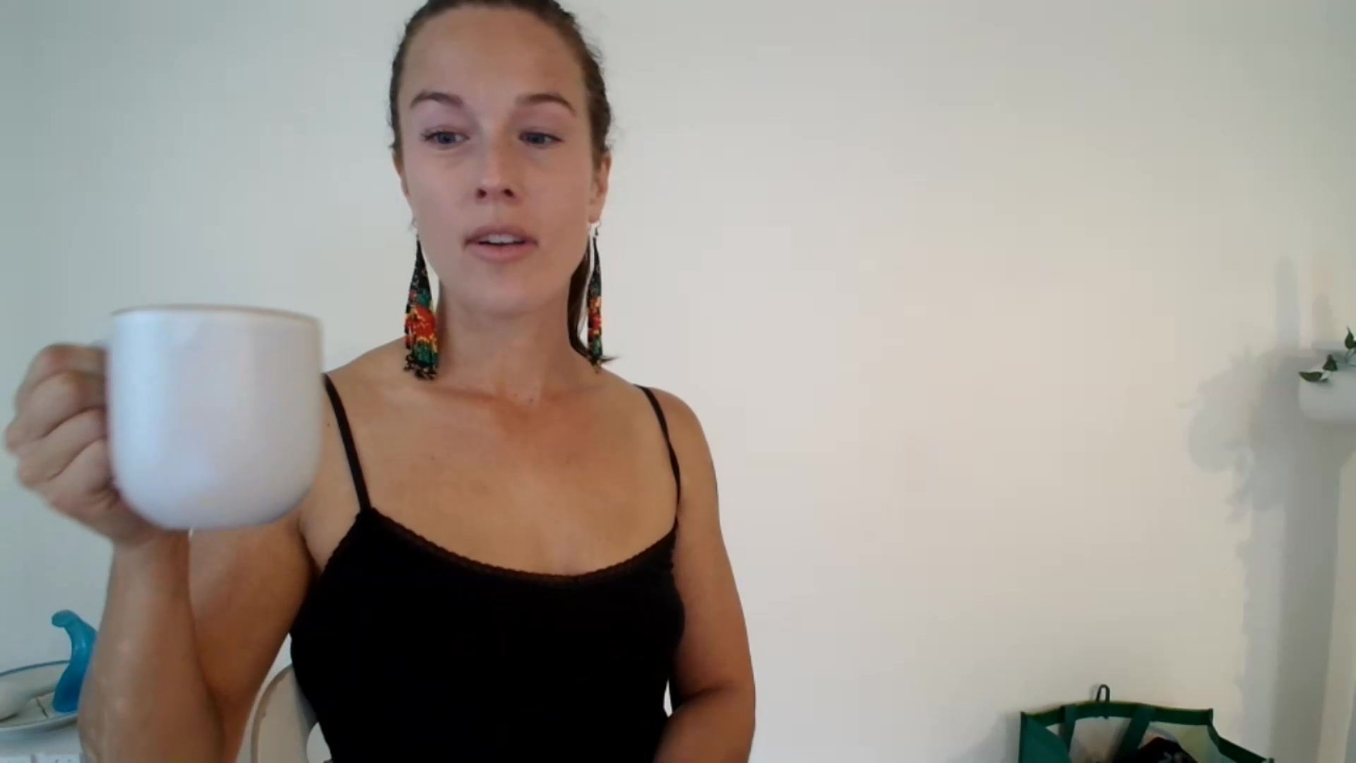 Gallery image thumbnail from ClitorisQueen's myfreecams stream on, 08/27/2026, 18:59 image 4 of 20
