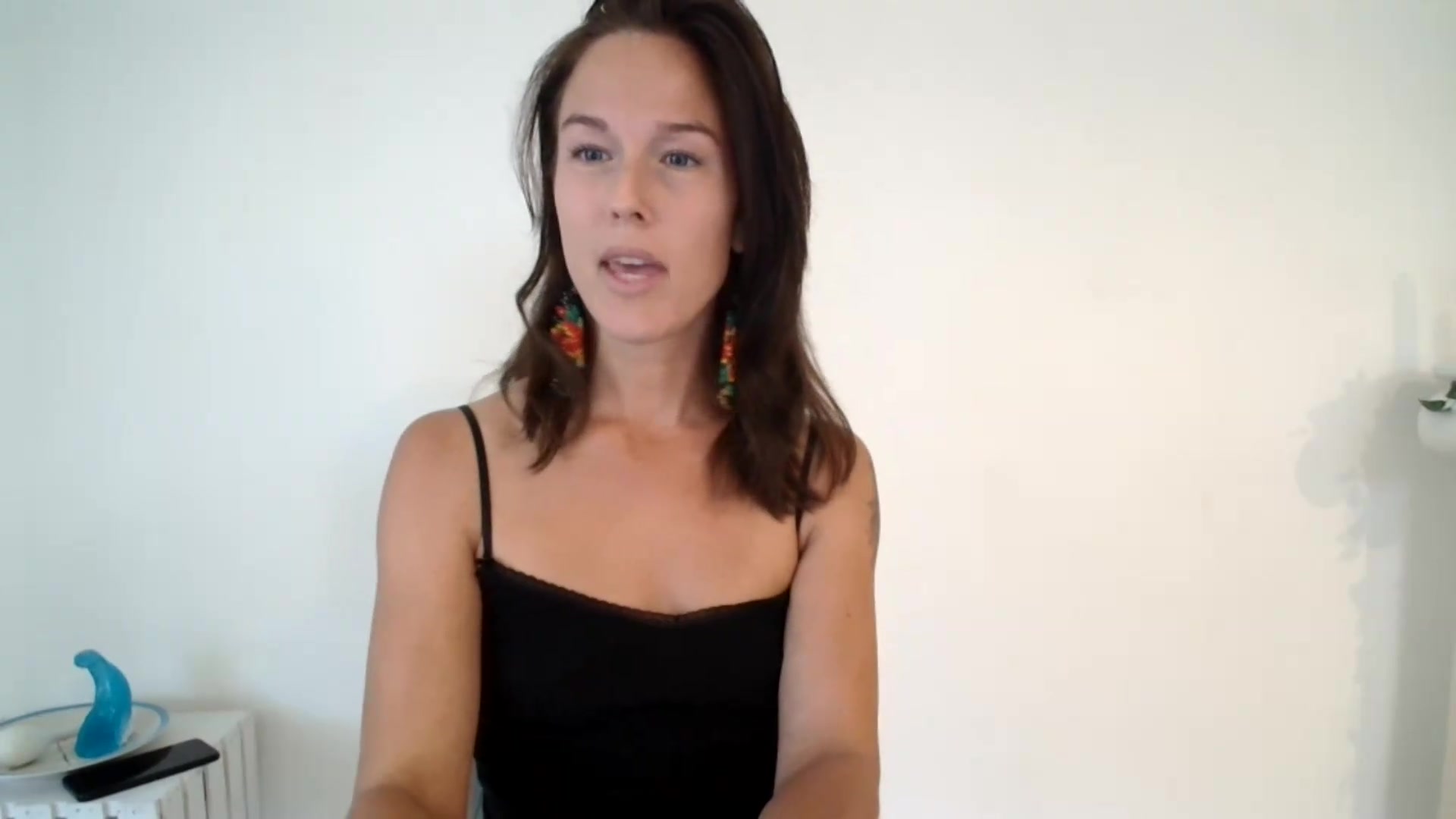 Gallery image thumbnail from ClitorisQueen's myfreecams stream on, 08/27/2026, 18:59 image 14 of 20