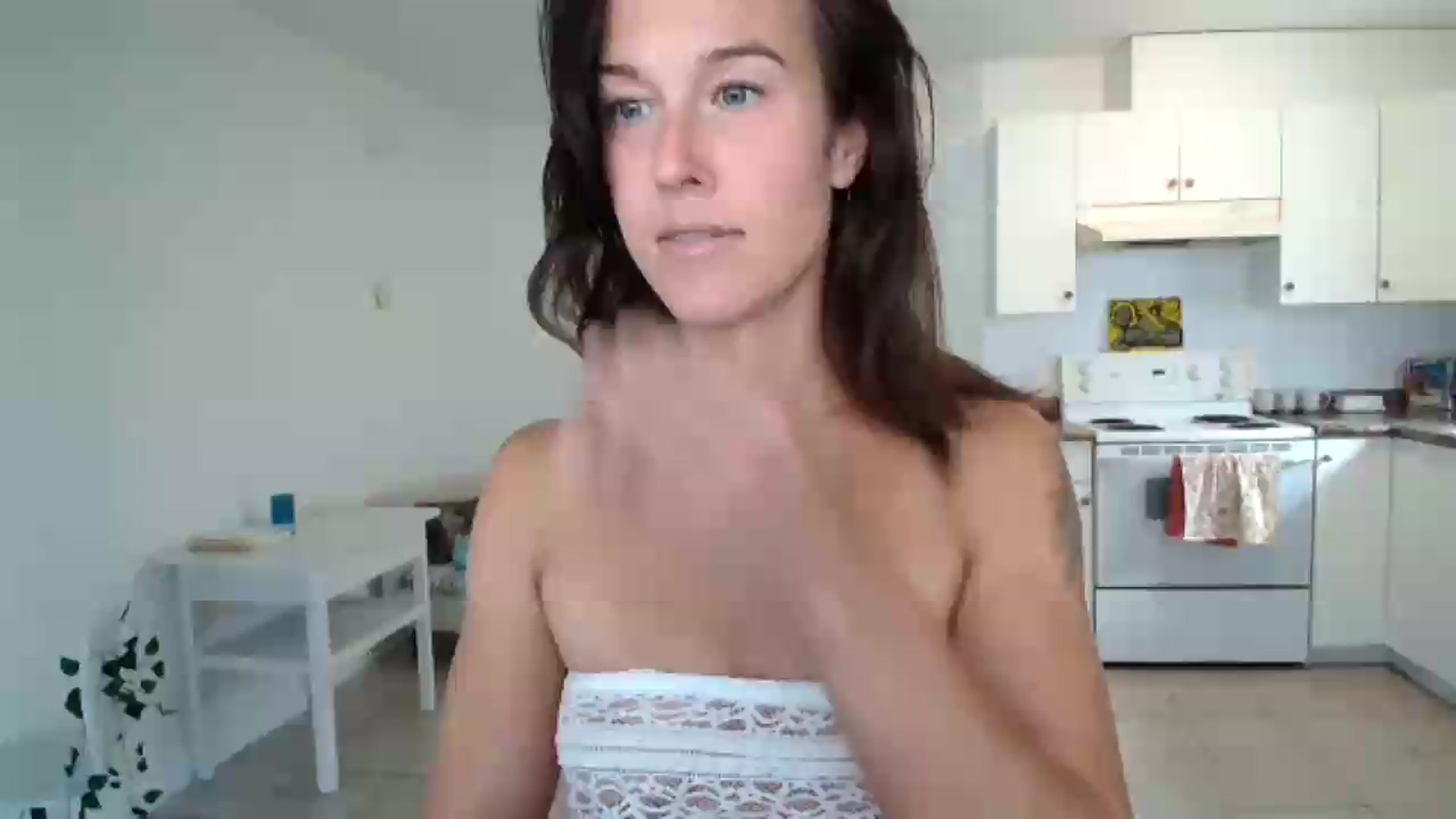 Gallery image thumbnail from ClitorisQueen's myfreecams stream on, 08/31/2026, 17:19 image 18 of 20