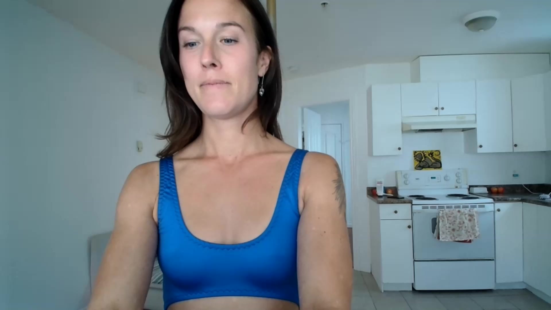 Gallery image thumbnail from ClitorisQueen's myfreecams stream on, 09/03/2026, 23:12 image 15 of 20