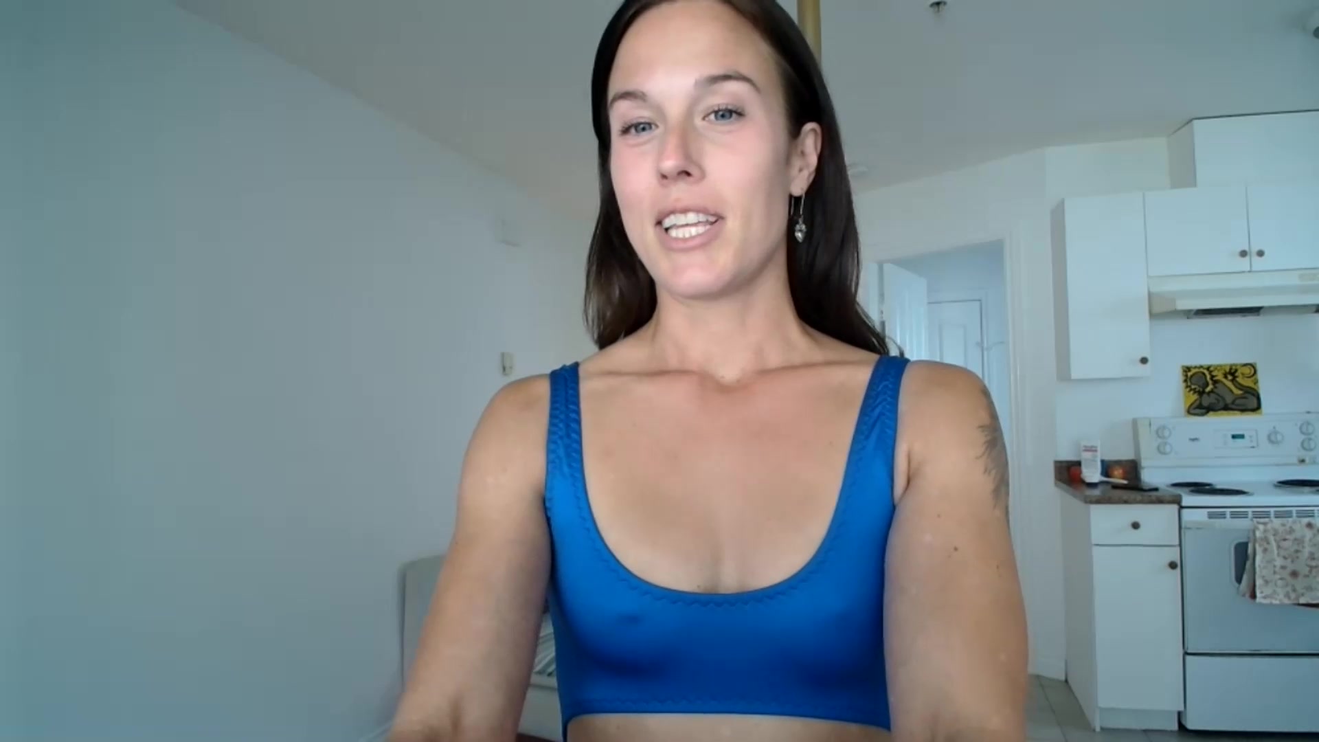 Gallery image thumbnail from ClitorisQueen's myfreecams stream on, 09/03/2026, 23:12 image 18 of 20
