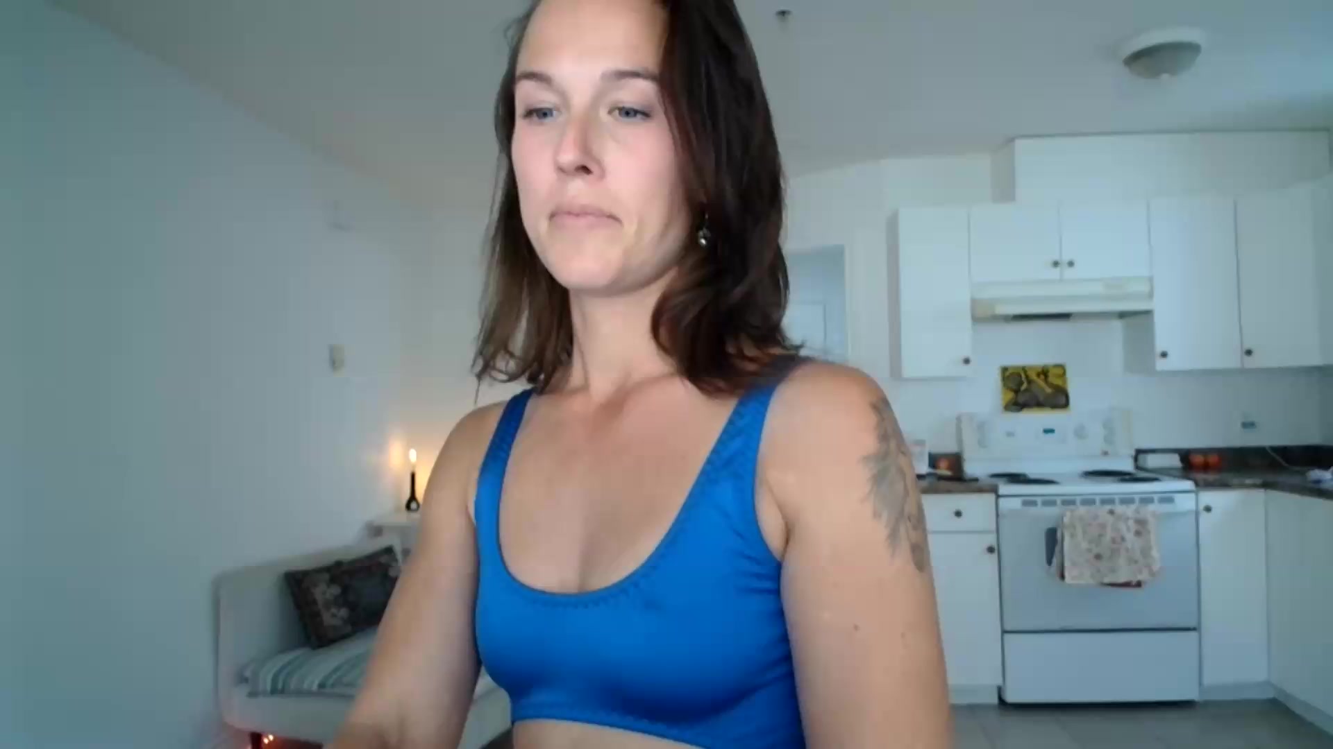 Gallery image thumbnail from ClitorisQueen's myfreecams stream on, 09/03/2026, 23:12 image 12 of 20