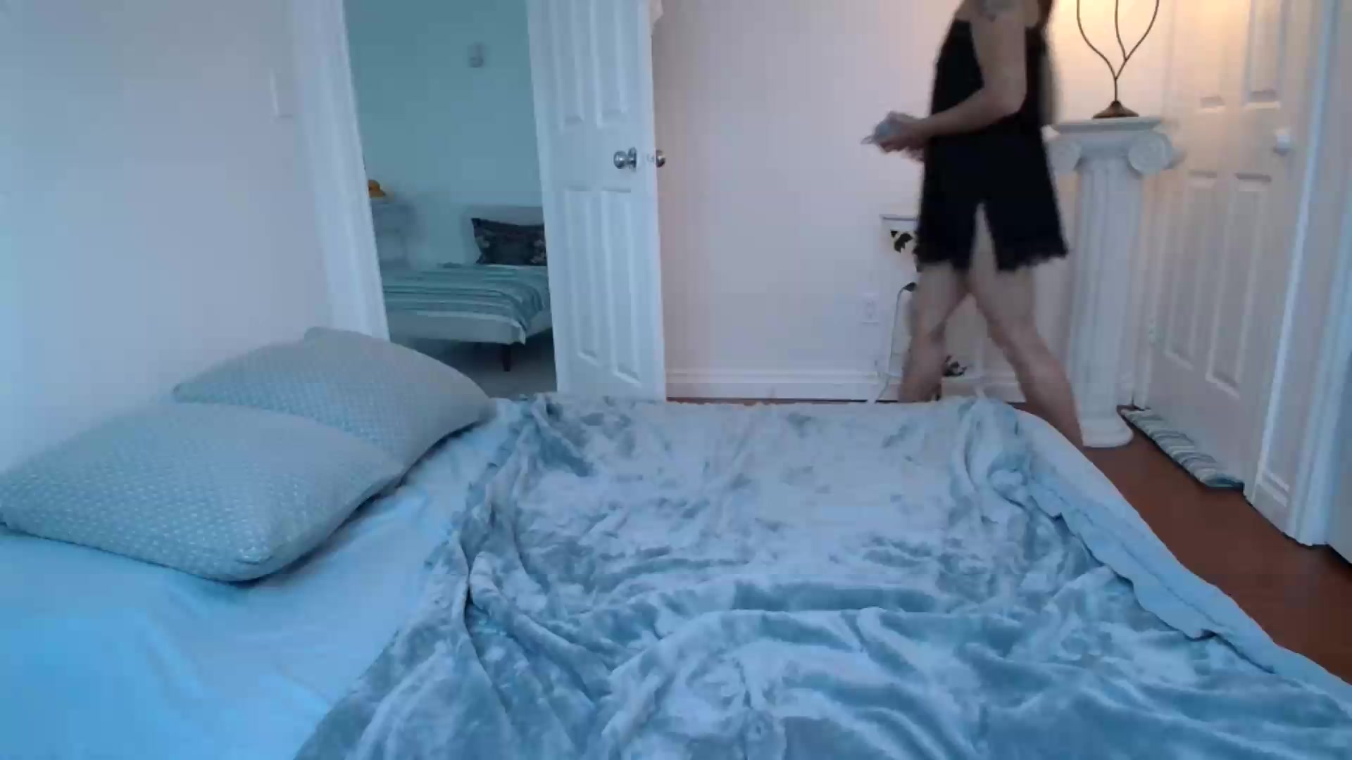 Gallery image thumbnail from ClitorisQueen's myfreecams stream on, 09/06/2026, 02:14 image 15 of 20