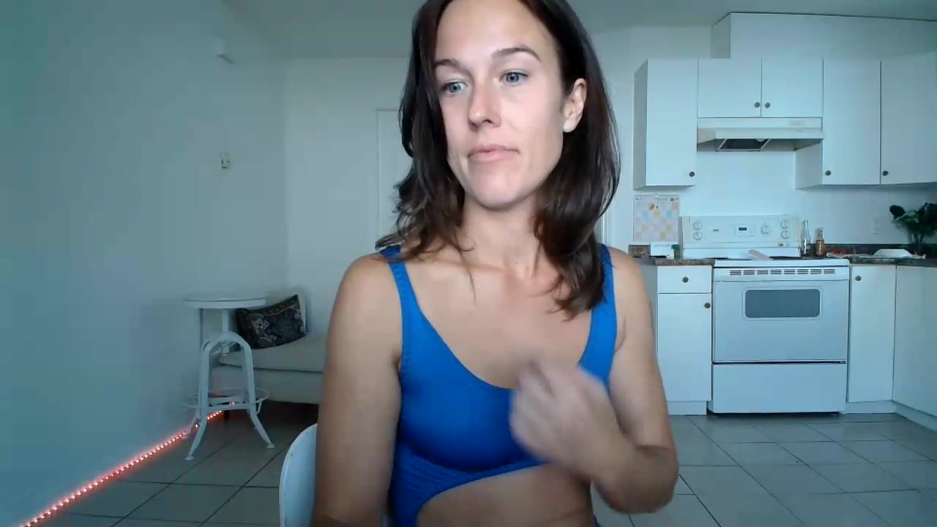 Gallery image thumbnail from ClitorisQueen's myfreecams stream on, 09/15/2026, 20:40 image 11 of 20