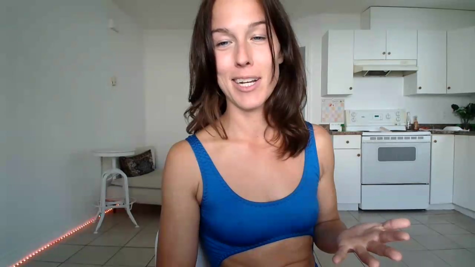 Gallery image thumbnail from ClitorisQueen's myfreecams stream on, 09/15/2026, 20:40 image 14 of 20