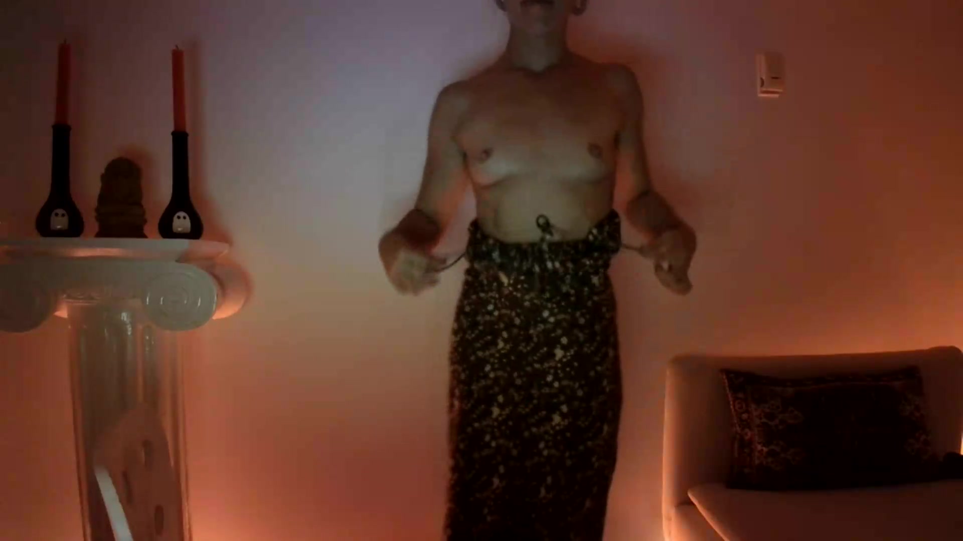 Gallery image thumbnail from ClitorisQueen's myfreecams stream on, 09/23/2026, 04:04 image 6 of 20