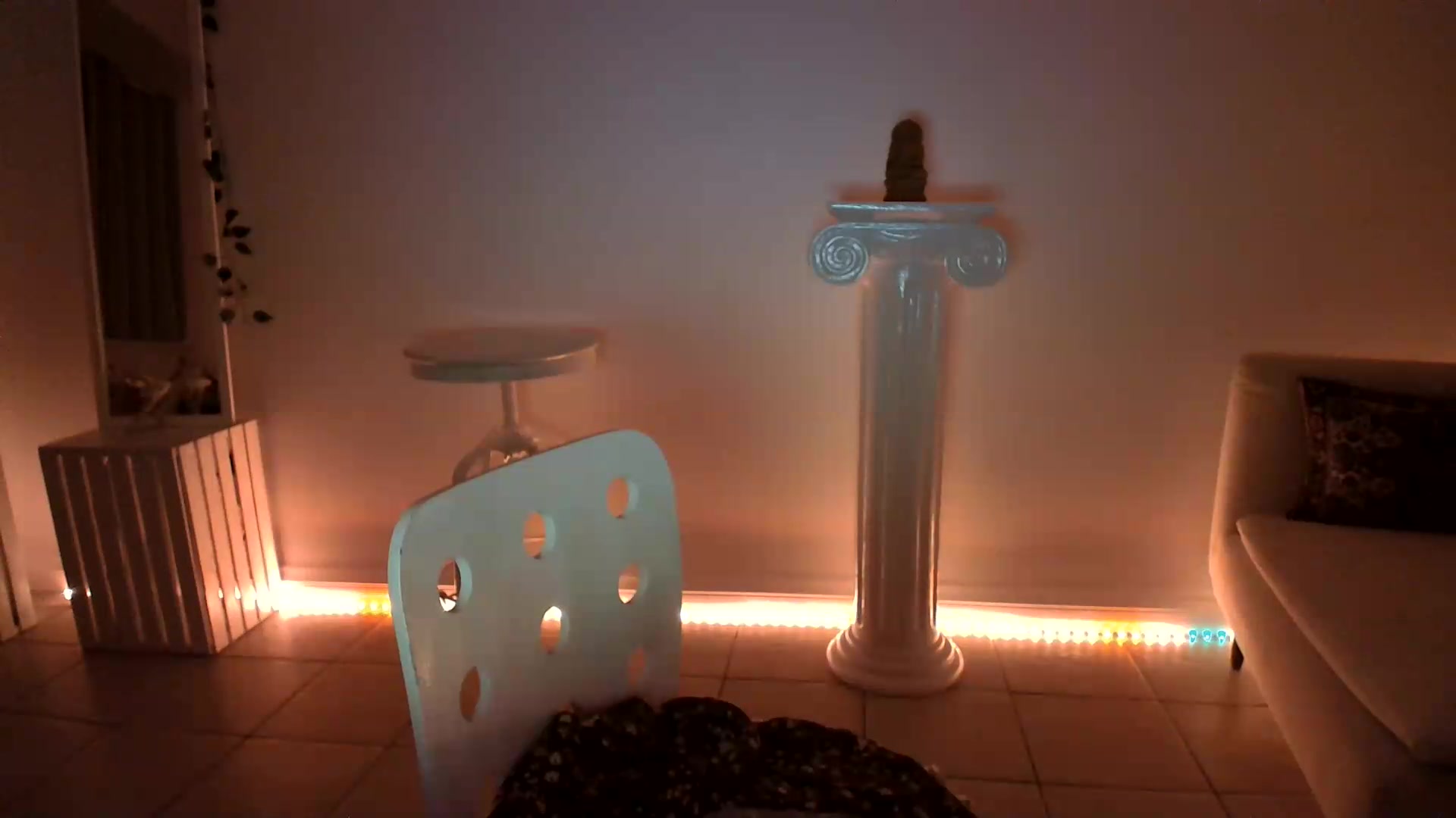 Gallery image thumbnail from ClitorisQueen's myfreecams stream on, 09/23/2026, 04:04 image 18 of 20