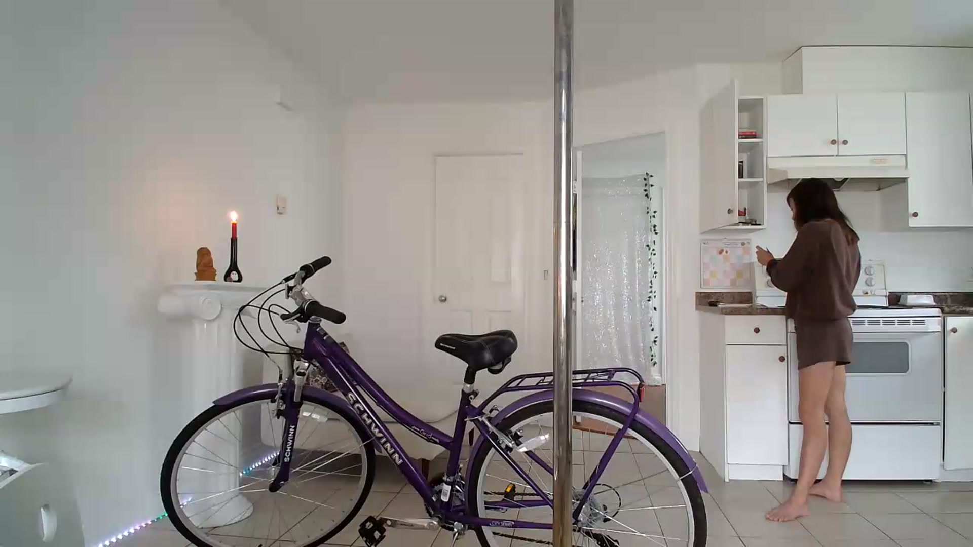 Gallery image thumbnail from ClitorisQueen's myfreecams stream on, 09/23/2026, 19:46 image 9 of 20