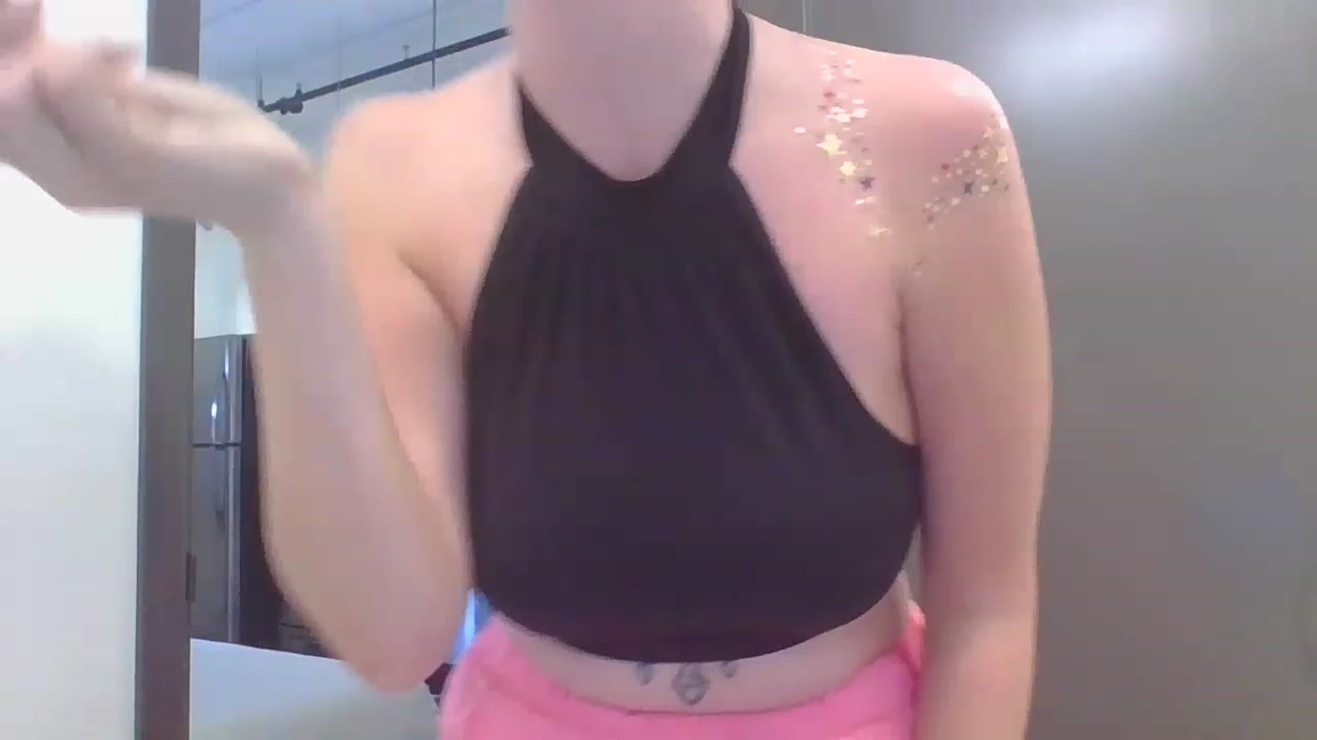 Gallery image thumbnail from CloeAbigail's myfreecams stream on, 05/27/2023, 21:41 image 10 of 20