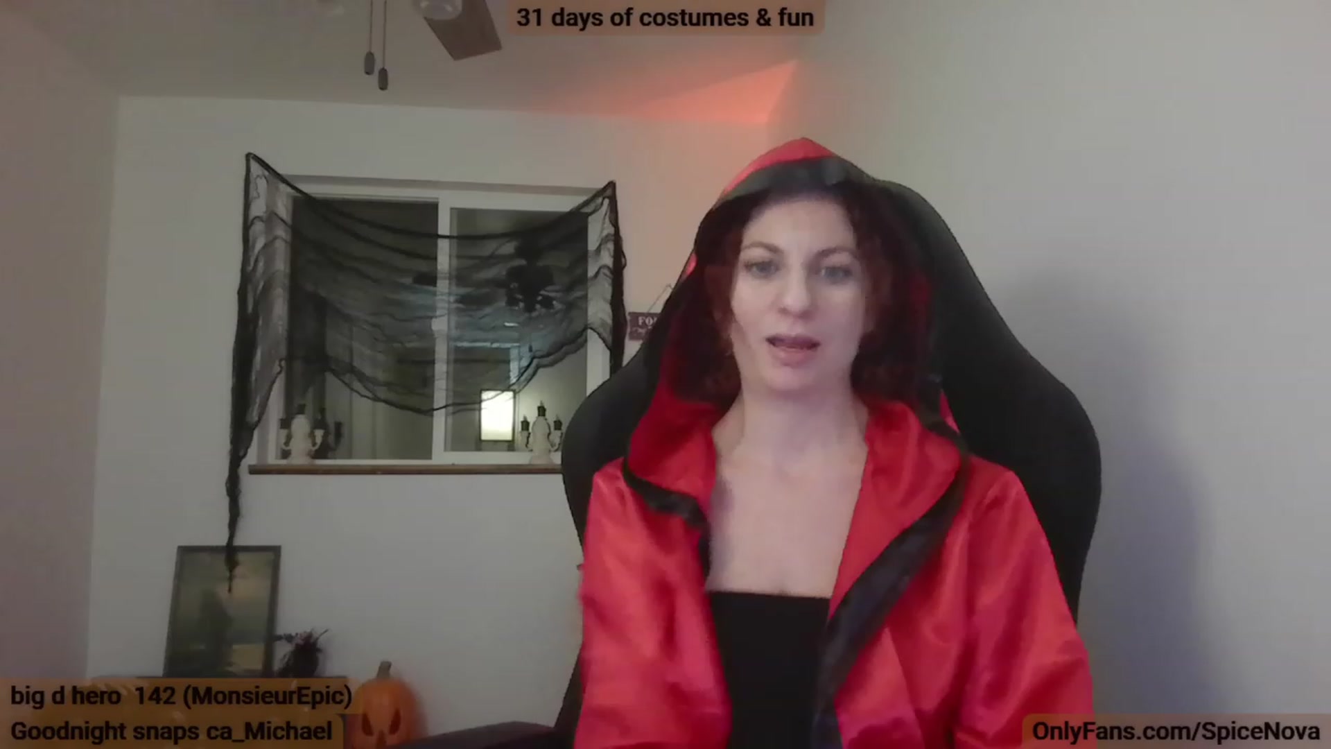 Gallery image thumbnail from CloeAbigail's myfreecams stream on, 10/03/2023, 04:56 image 9 of 20