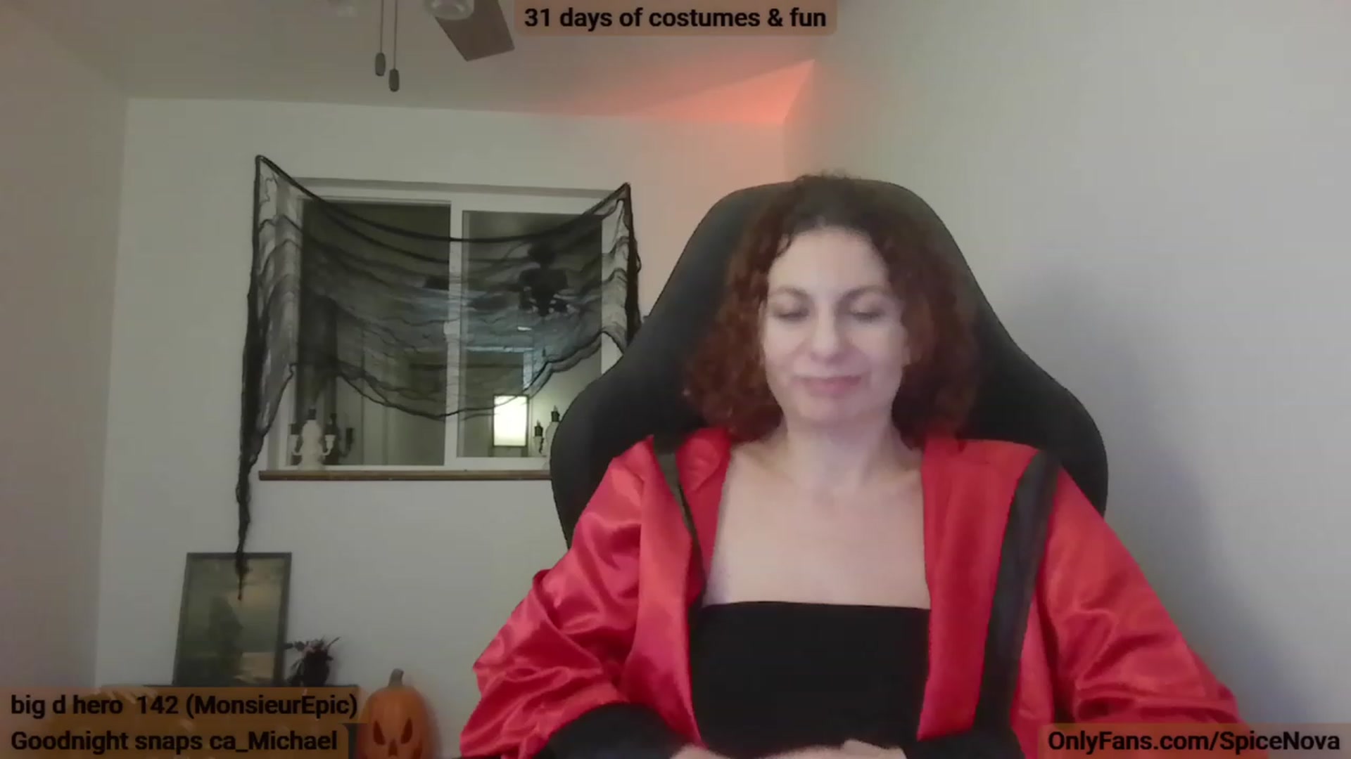 Gallery image thumbnail from CloeAbigail's myfreecams stream on, 10/03/2023, 04:56 image 1 of 20