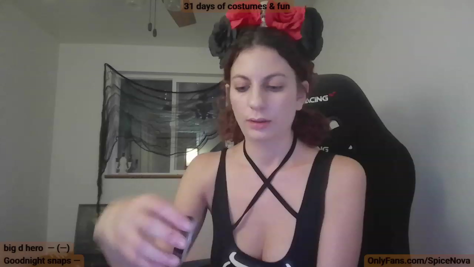 Gallery image thumbnail from CloeAbigail's myfreecams stream on, 10/04/2023, 02:27 image 5 of 20