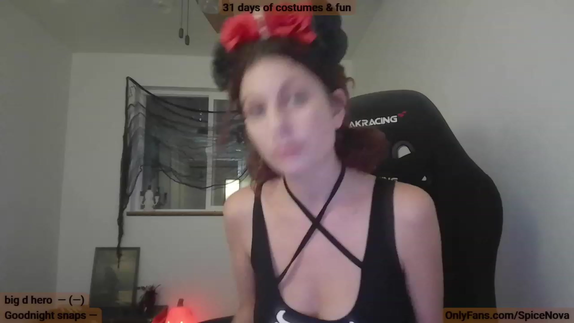 Gallery image thumbnail from CloeAbigail's myfreecams stream on, 10/04/2023, 02:27 image 6 of 20