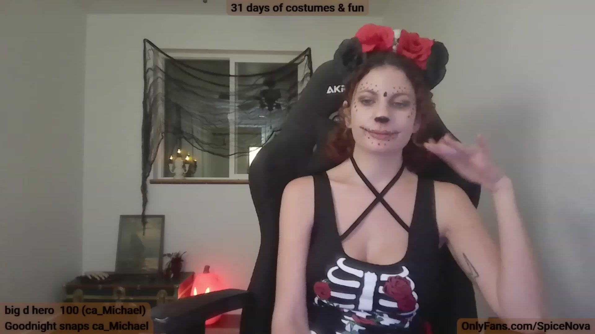 Gallery image thumbnail from CloeAbigail's myfreecams stream on, 10/04/2023, 03:51 image 16 of 20