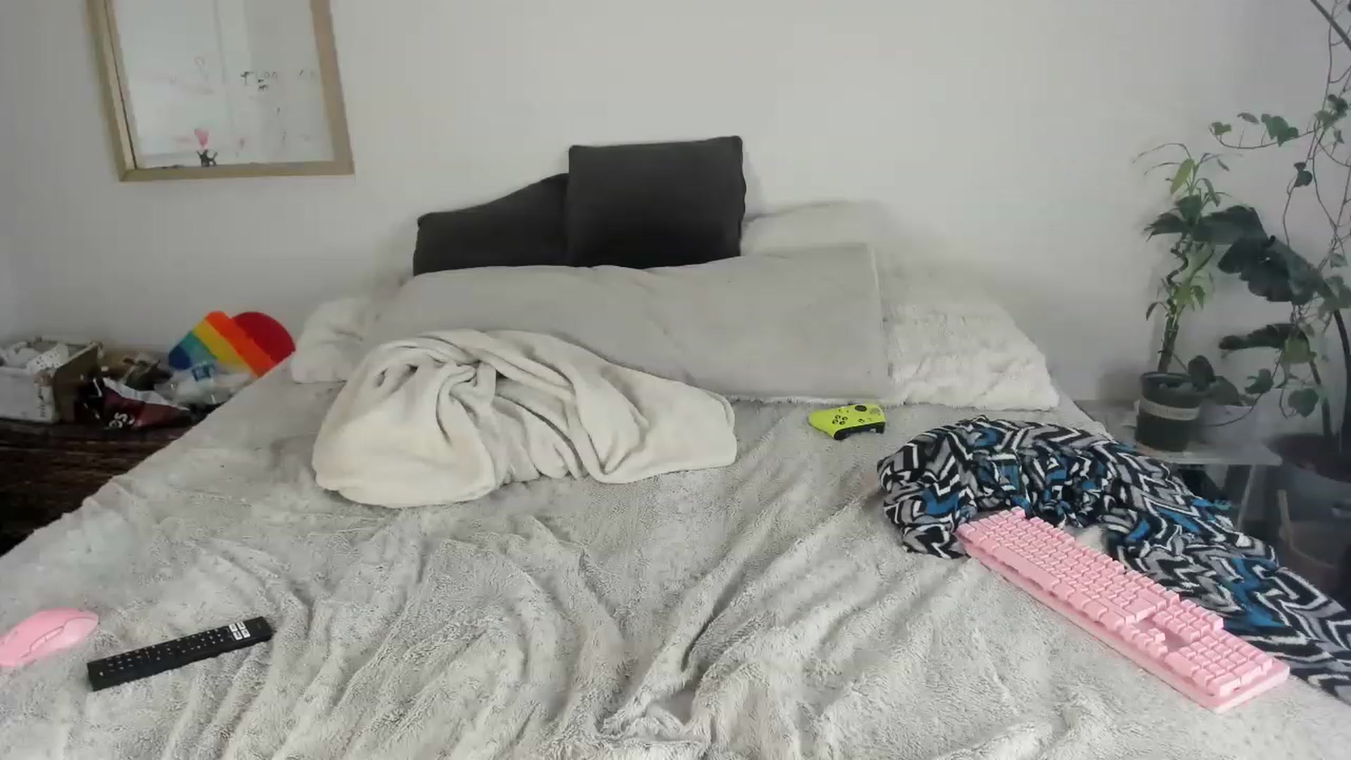 Gallery image thumbnail from CloeClover's myfreecams stream on, 11/18/2022, 01:37 image 3 of 20