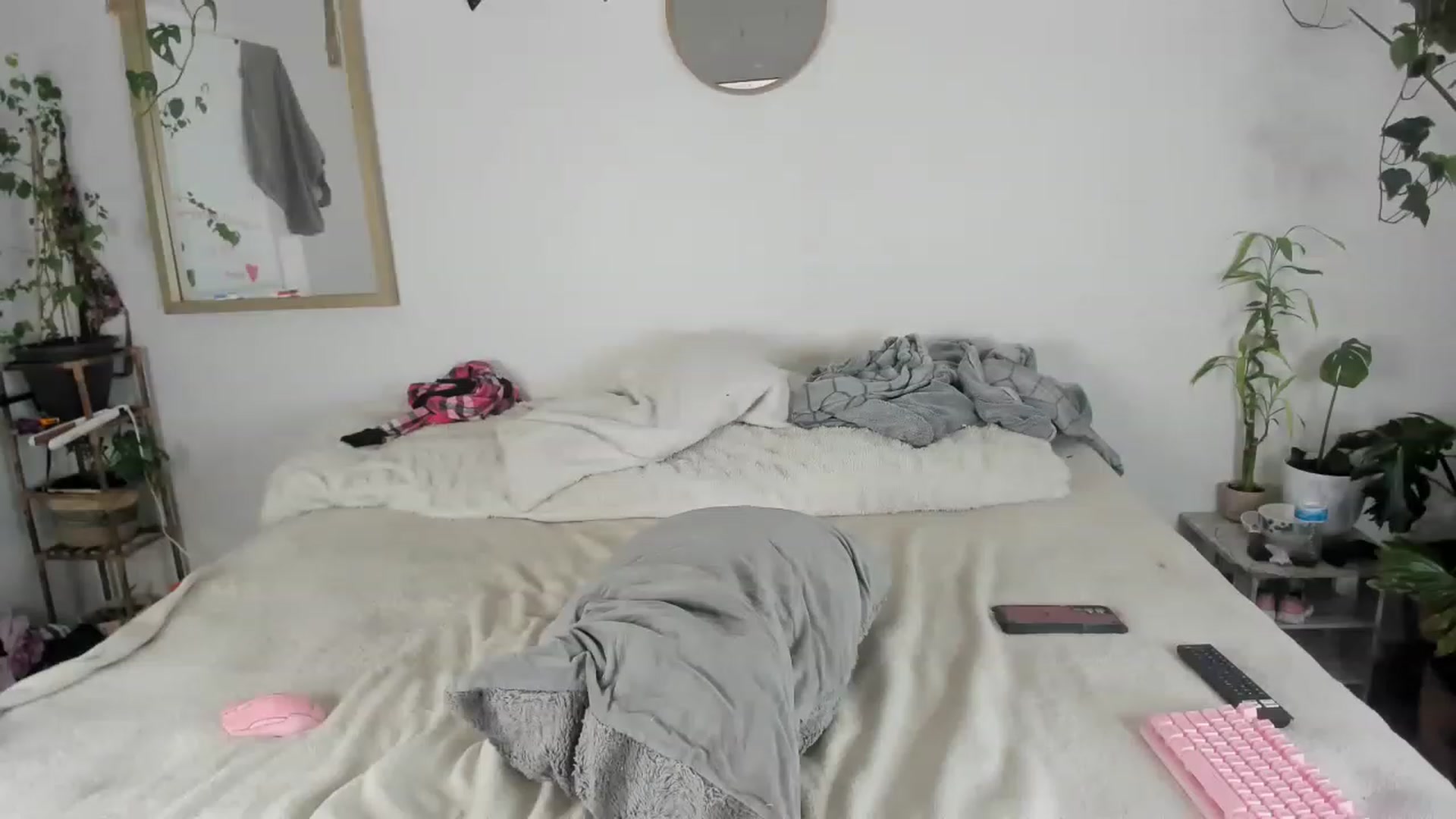 Gallery image thumbnail from CloeClover's myfreecams stream on, 11/27/2022, 24:07 image 3 of 20