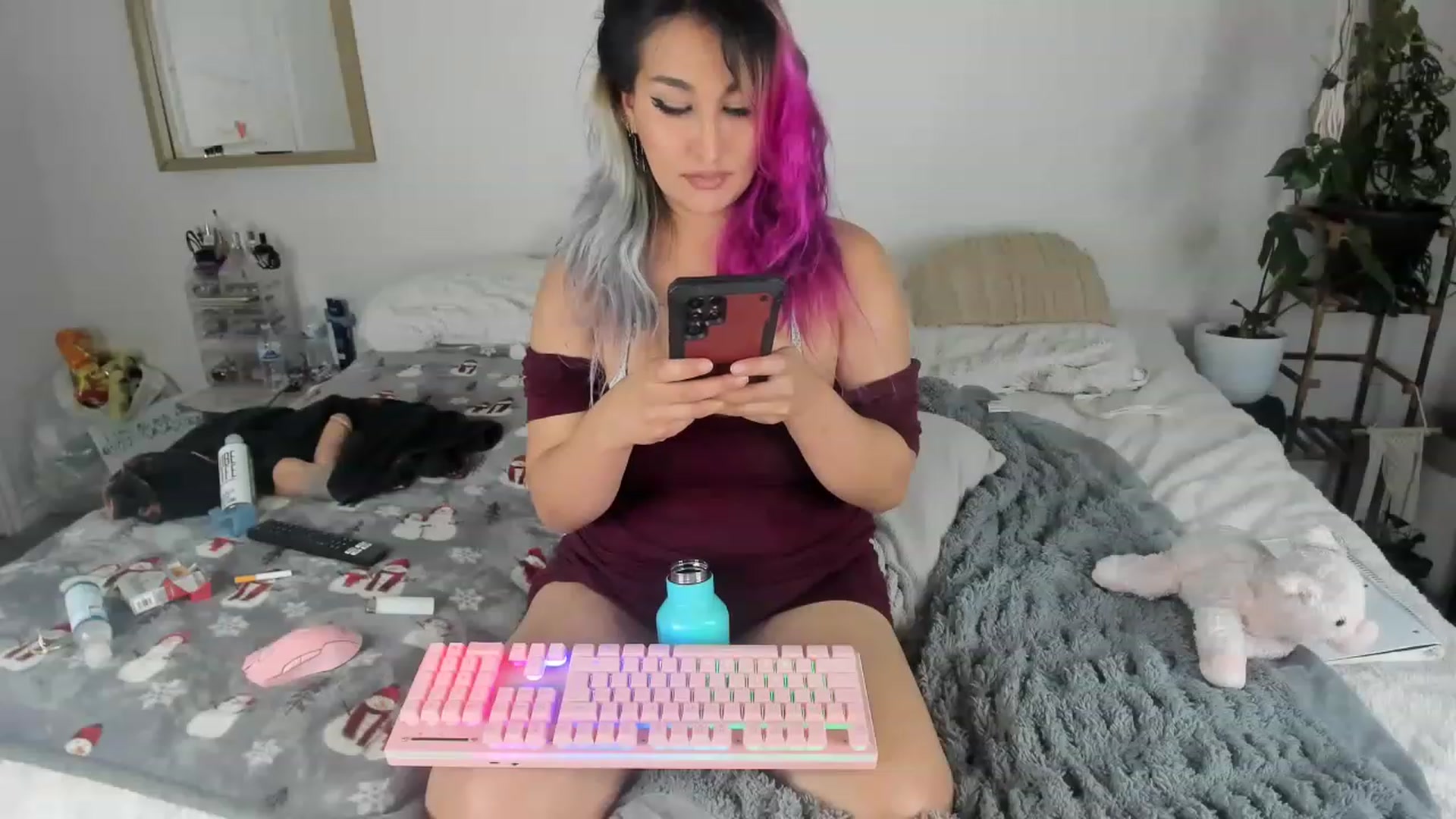Gallery image thumbnail from CloeClover's myfreecams stream on, 05/14/2023, 03:38 image 18 of 20