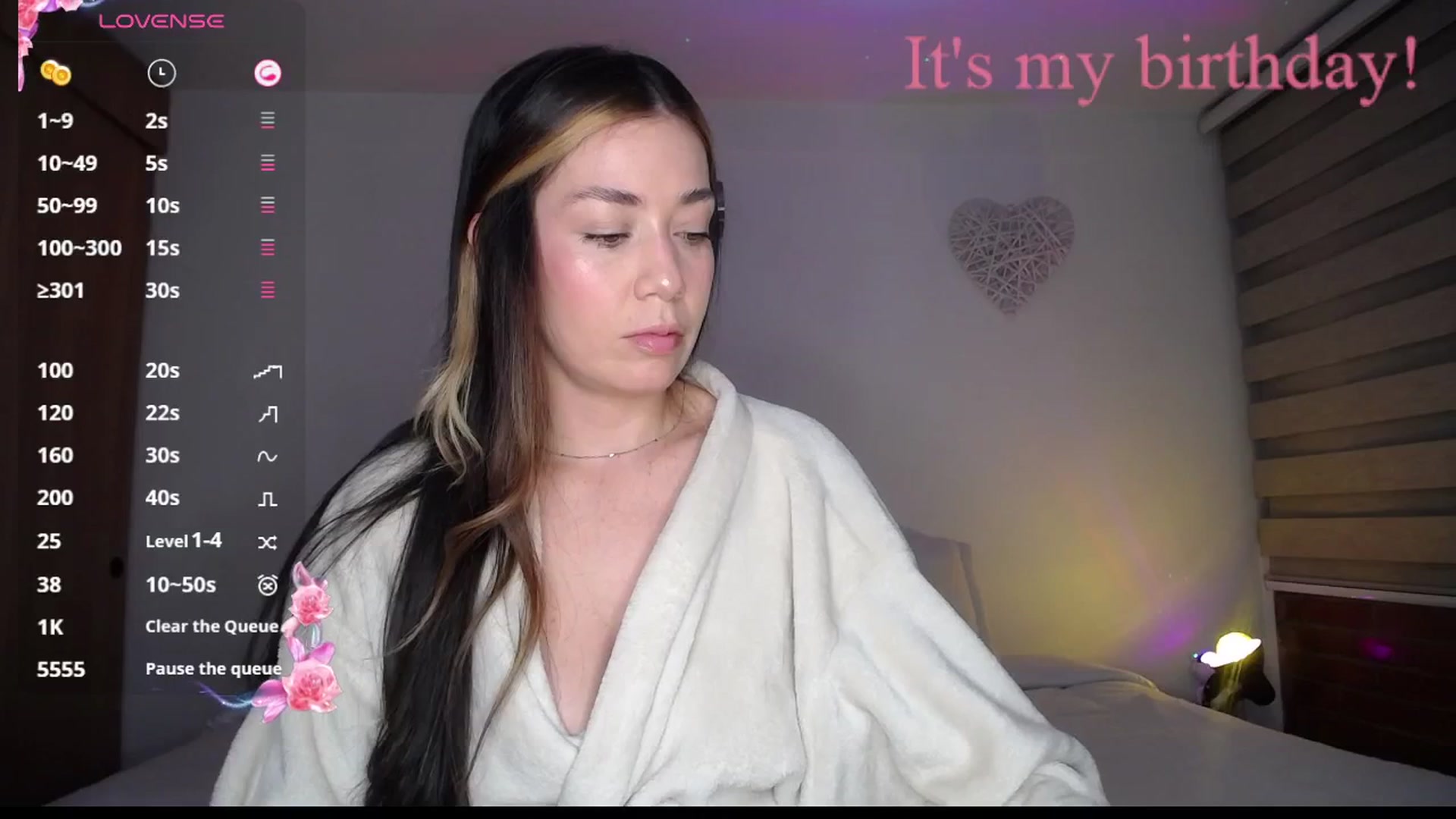 Gallery image thumbnail from Cloud_latin's myfreecams stream on, 06/22/2025, 04:16 image 12 of 20