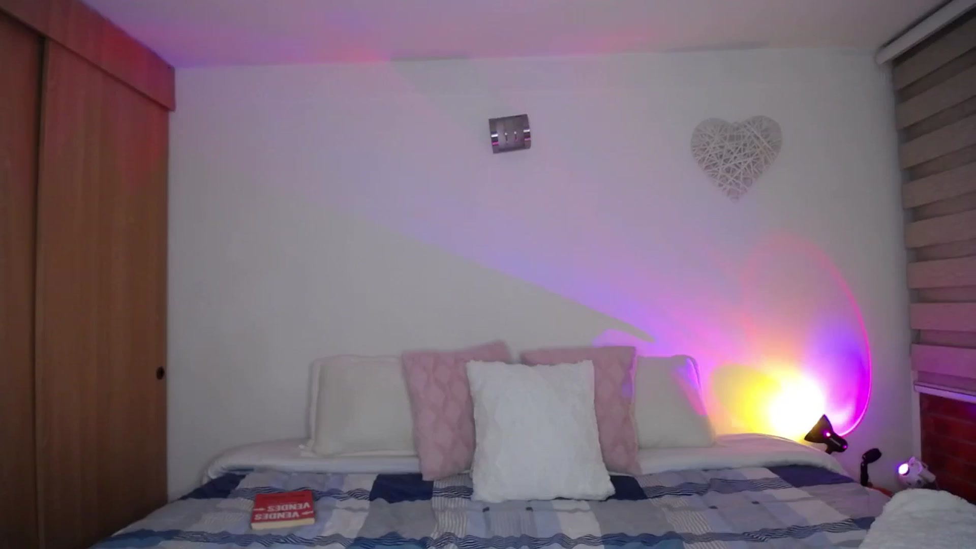 Gallery image thumbnail from Cloud_latin's myfreecams stream on, 07/15/2025, 04:25 image 12 of 20