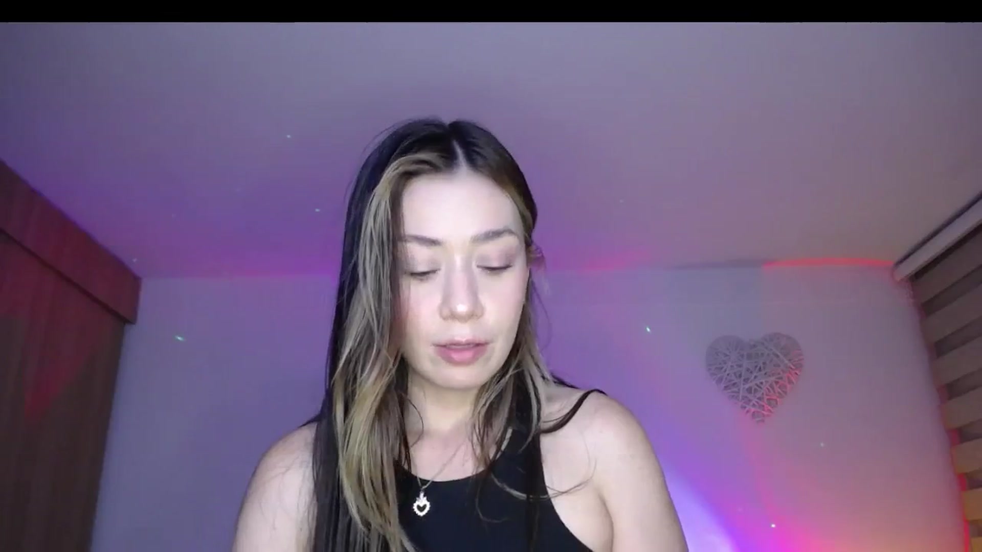 Gallery image thumbnail from Cloud_latin's myfreecams stream on, 07/28/2025, 04:44 image 4 of 20