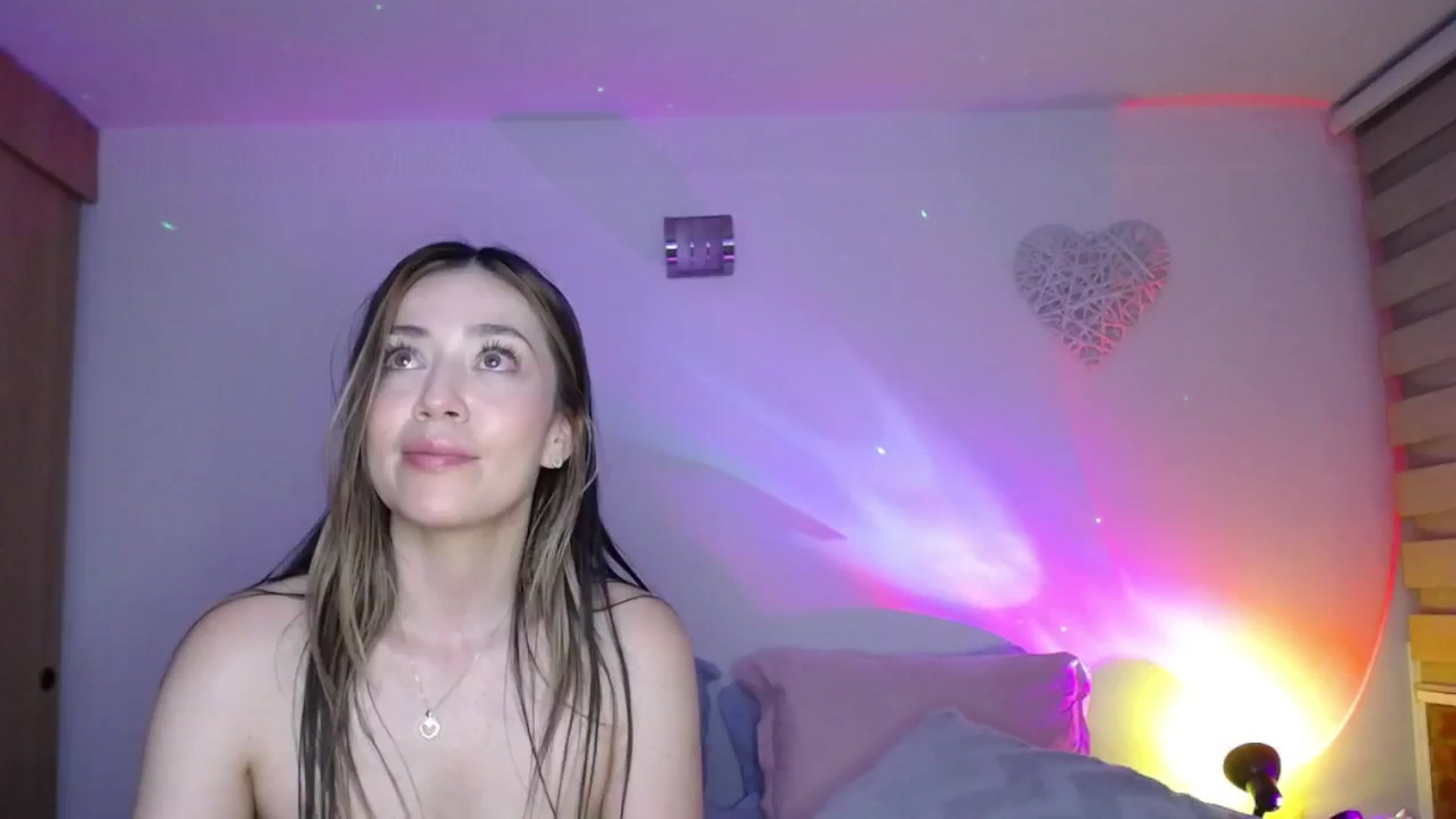 Gallery image thumbnail from Cloud_latin's myfreecams stream on, 07/28/2025, 06:32 image 1 of 20