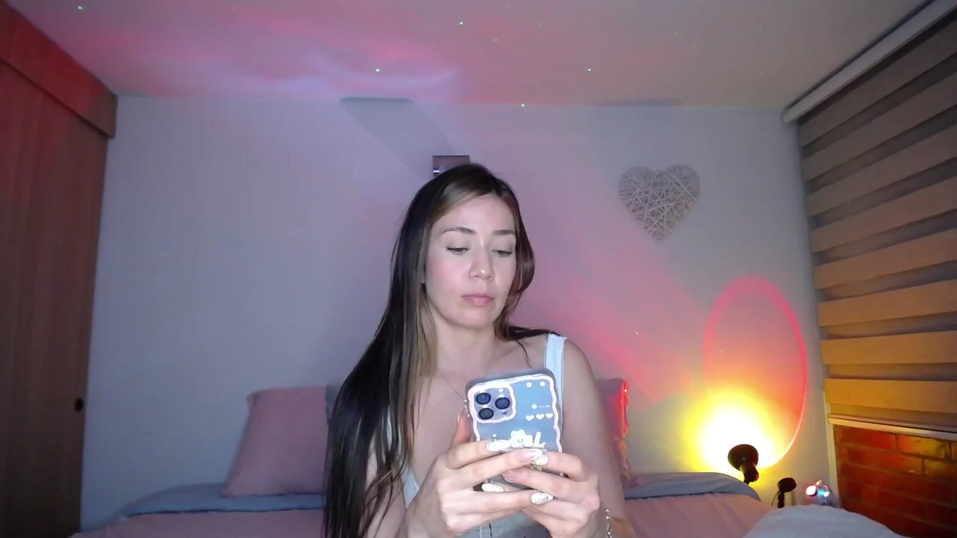 Gallery image thumbnail from Cloud_latin's myfreecams stream on, 07/29/2025, 03:01 image 17 of 20