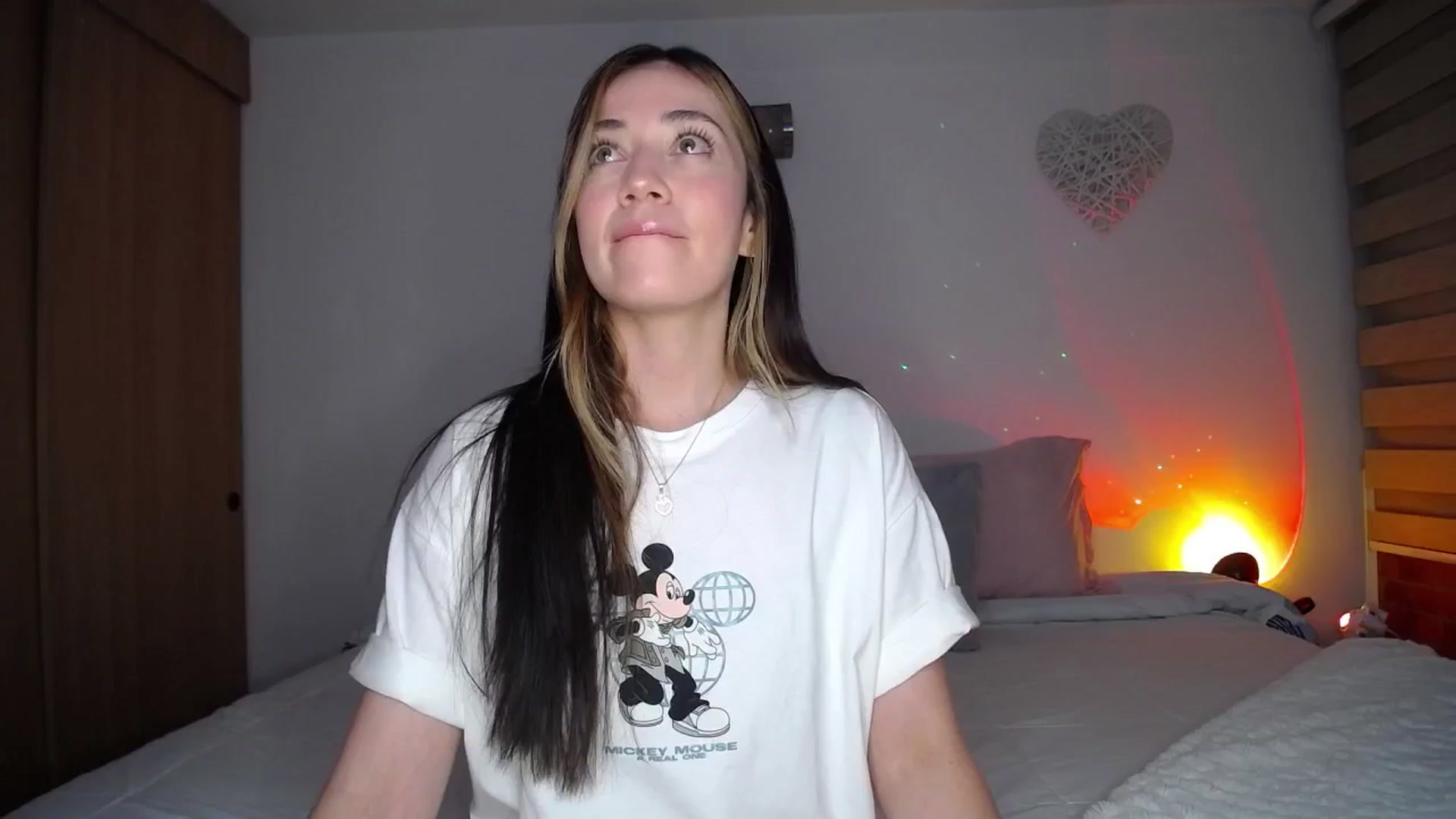 Gallery image thumbnail from Cloud_latin's myfreecams stream on, 08/11/2025, 01:03 image 9 of 20