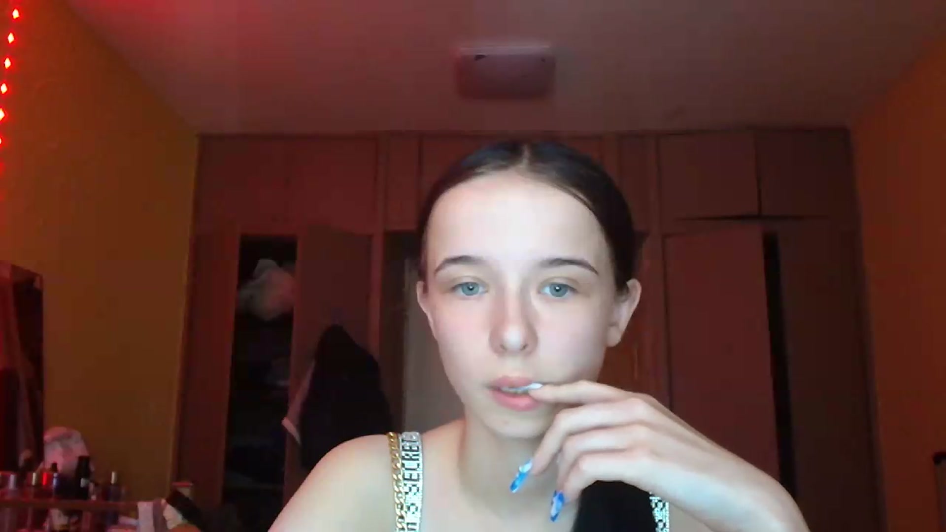 Gallery image thumbnail from CloverLake's myfreecams stream on, 06/10/2026, 07:44 image 18 of 20