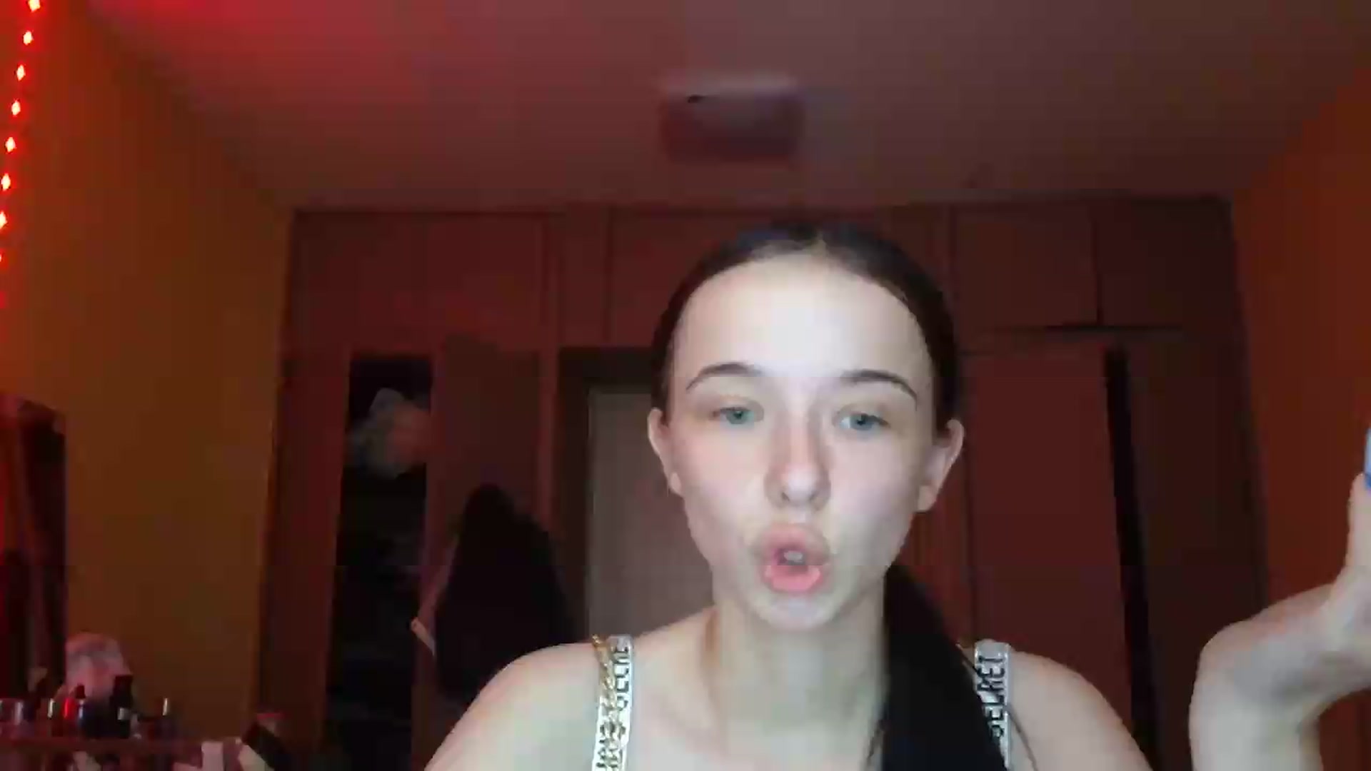 Gallery image thumbnail from CloverLake's myfreecams stream on, 06/10/2026, 07:44 image 4 of 20