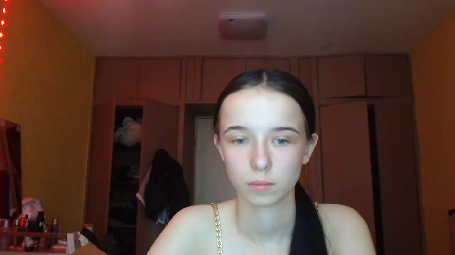 Gallery image thumbnail from CloverLake's myfreecams stream on, 06/10/2026, 09:07 image 3 of 20