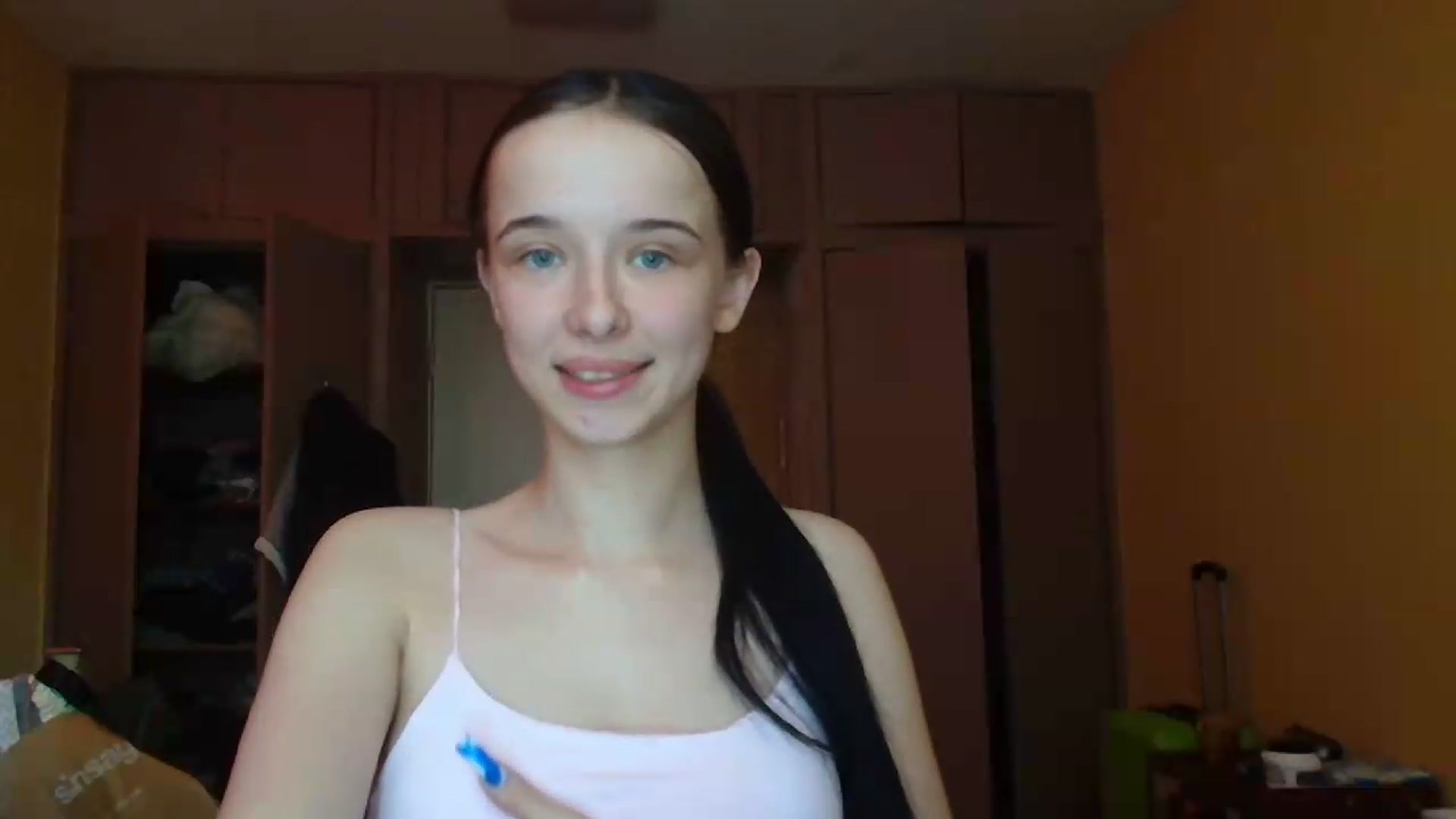 Gallery image thumbnail from CloverLake's myfreecams stream on, 06/10/2026, 10:24 image 17 of 20