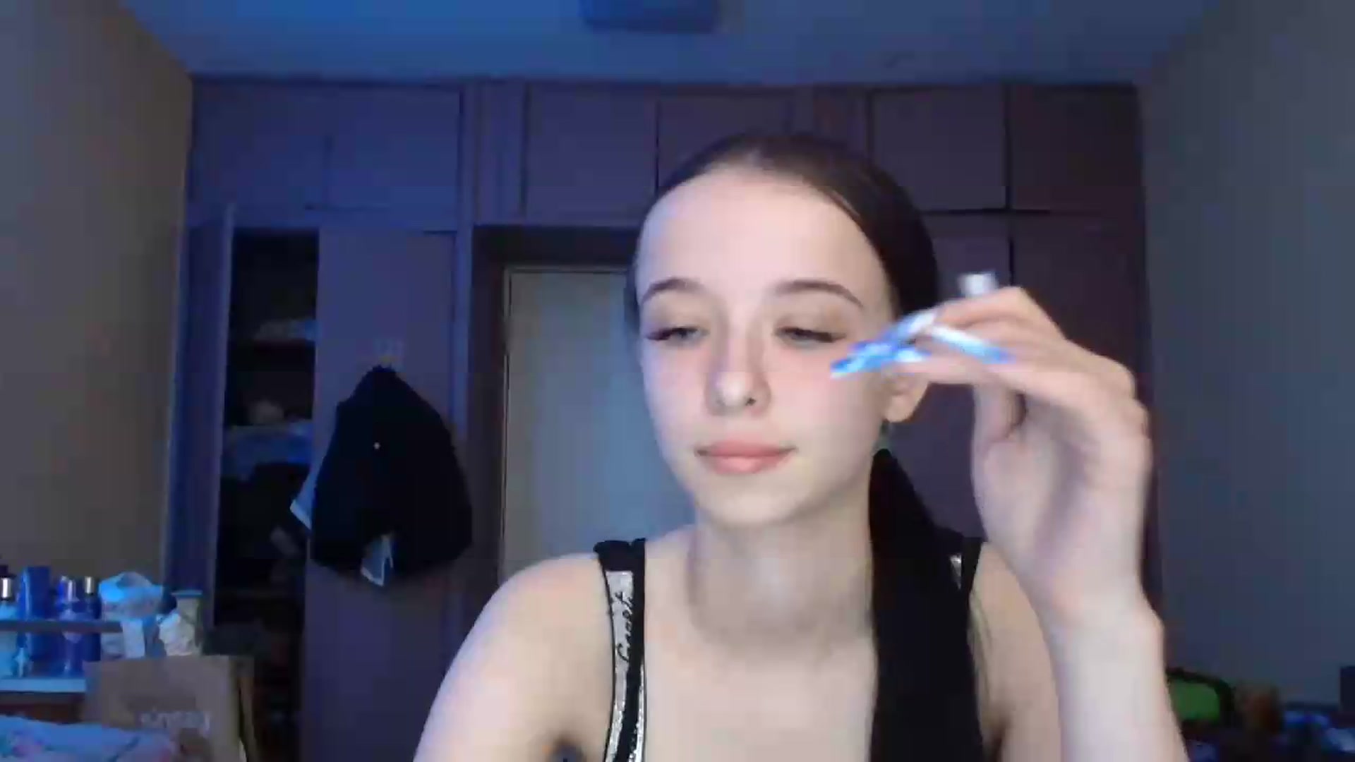 Gallery image thumbnail from CloverLake's myfreecams stream on, 06/16/2026, 08:30 image 18 of 20