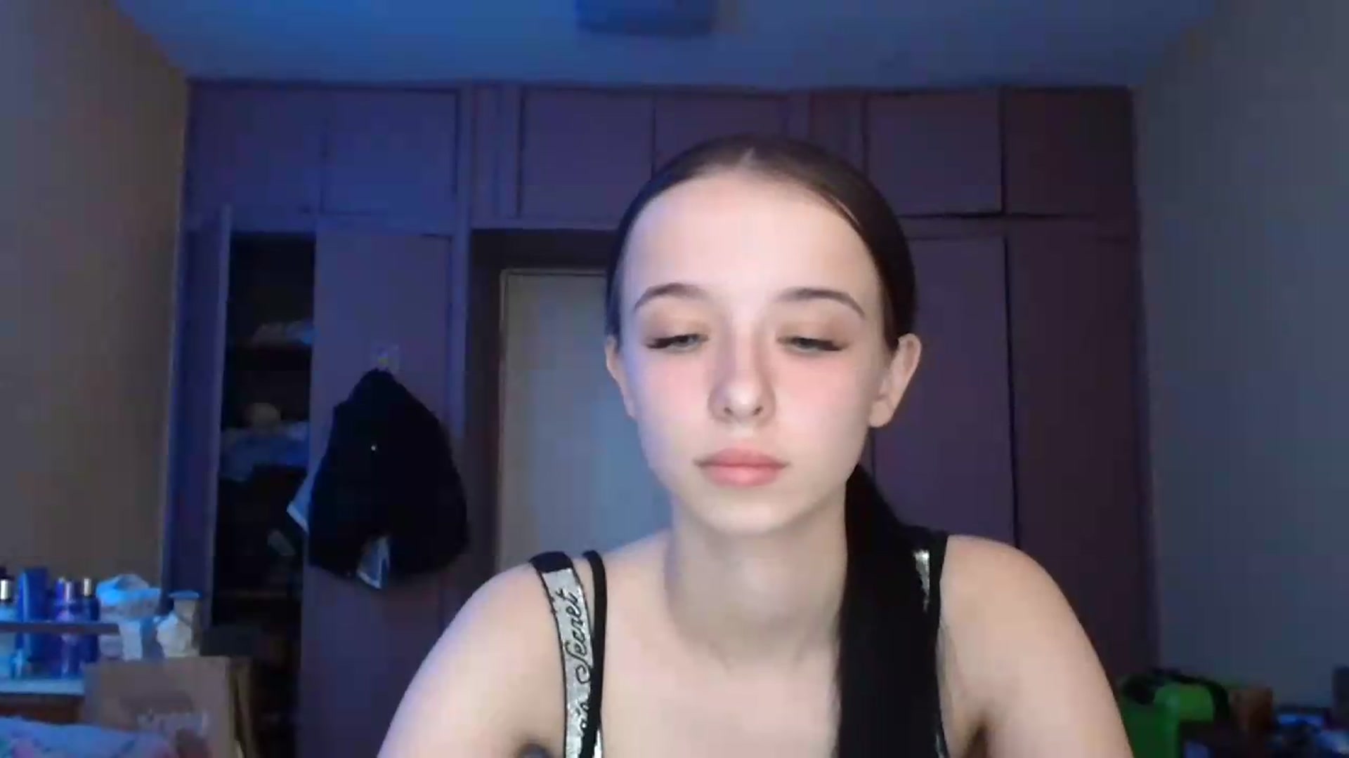 Gallery image thumbnail from CloverLake's myfreecams stream on, 06/16/2026, 08:30 image 20 of 20