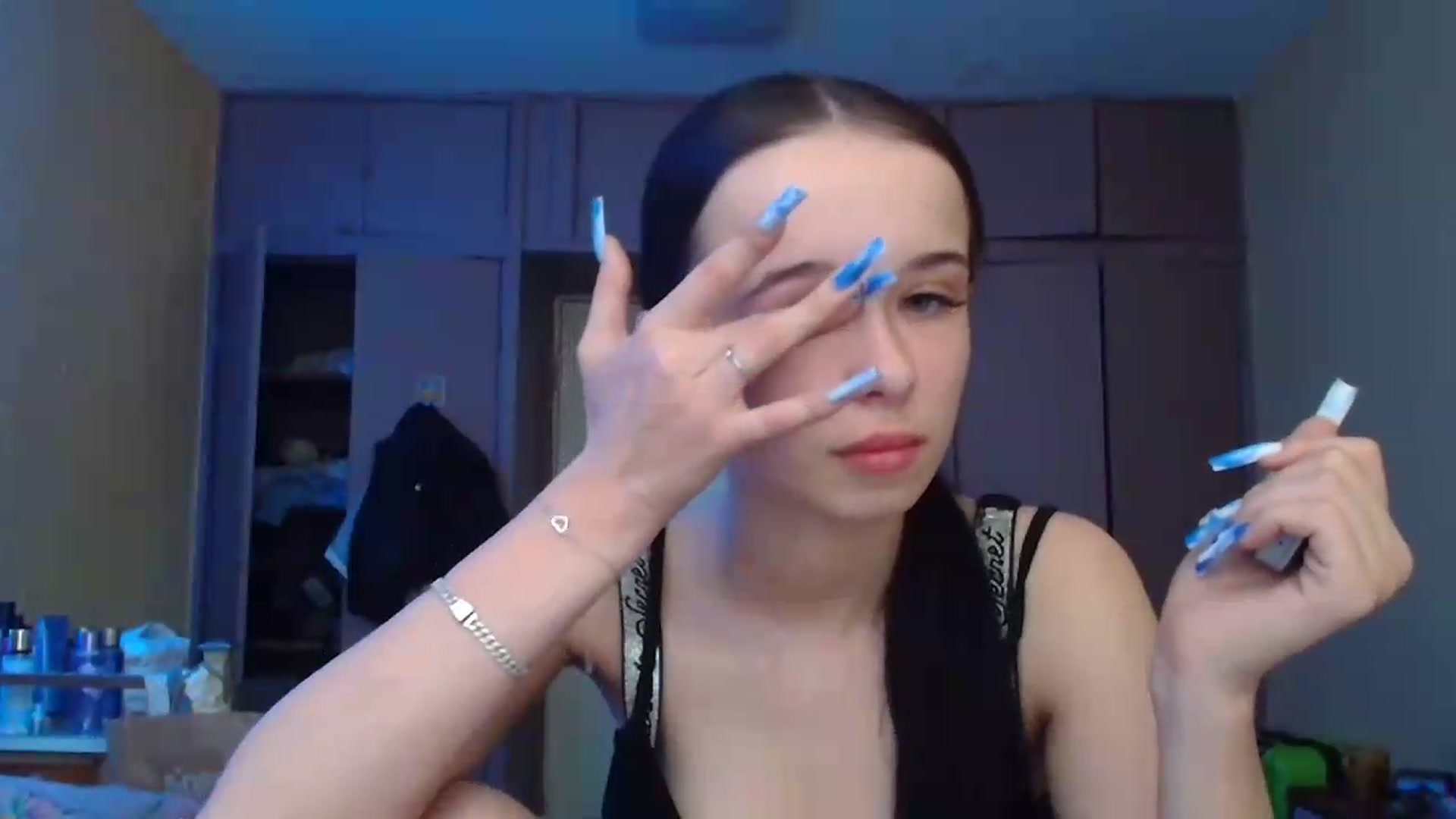 Gallery image thumbnail from CloverLake's myfreecams stream on, 06/16/2026, 08:30 image 6 of 20