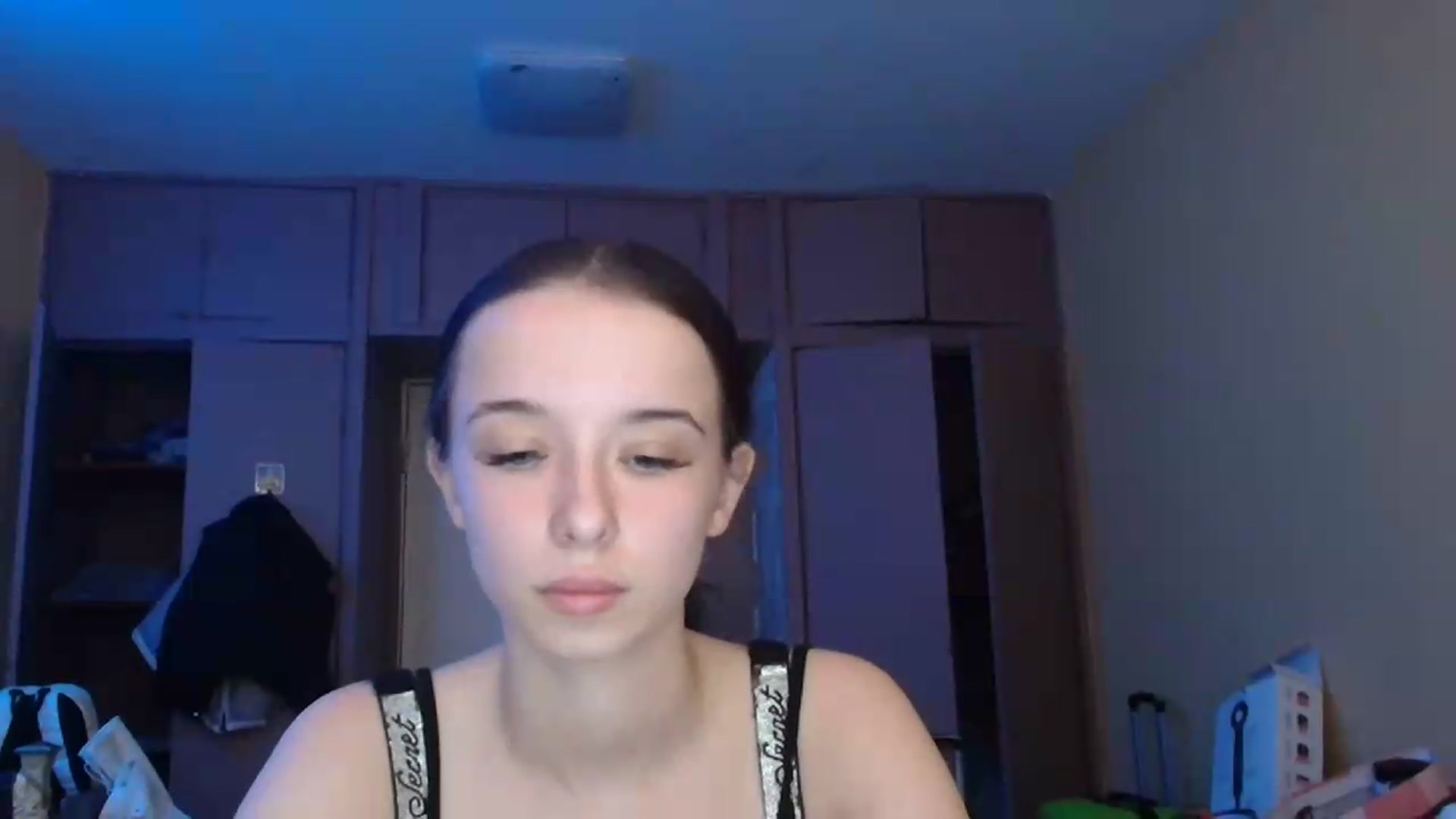 Gallery image thumbnail from CloverLake's myfreecams stream on, 06/19/2026, 08:56 image 19 of 20