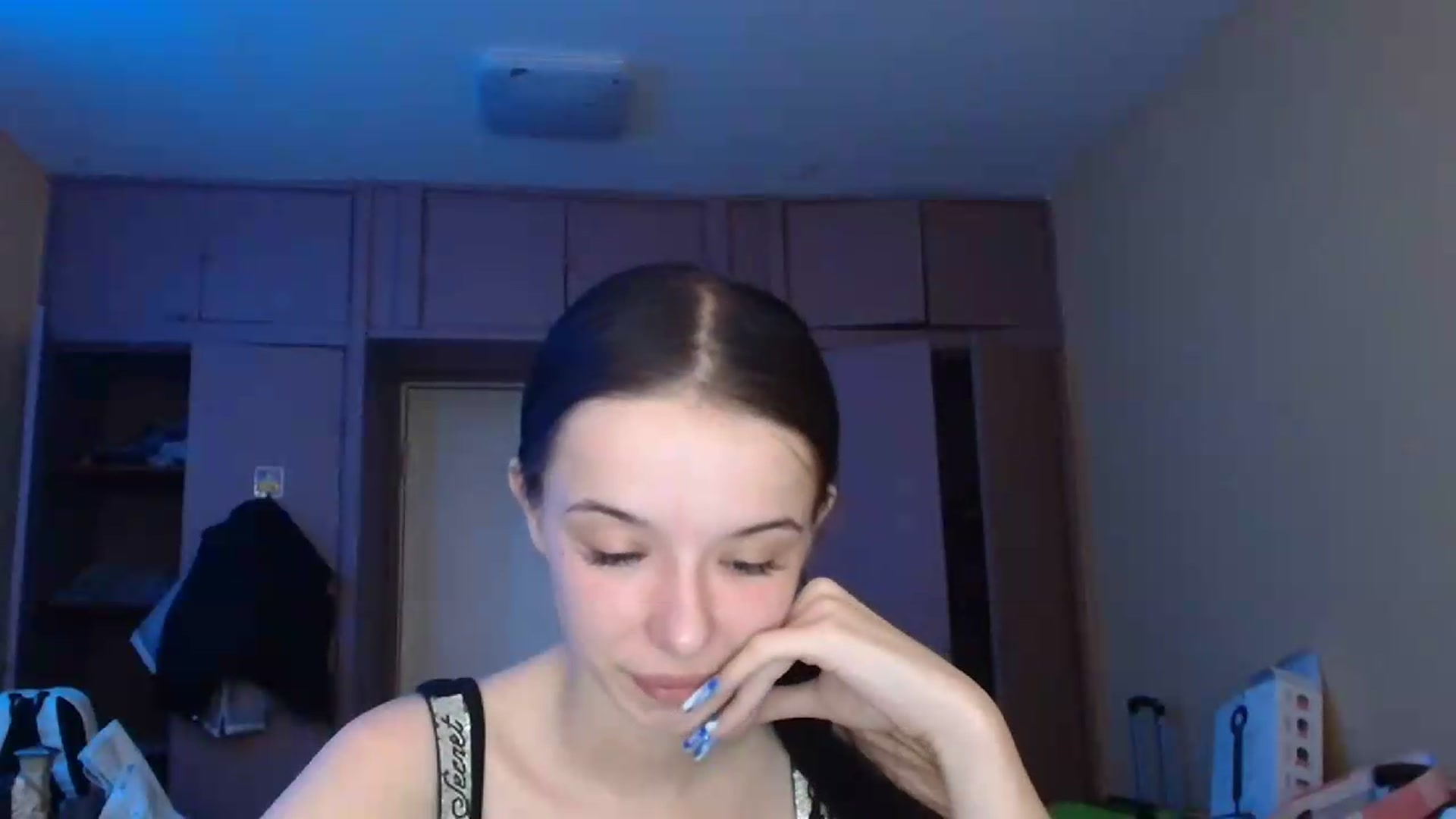 Gallery image thumbnail from CloverLake's myfreecams stream on, 06/19/2026, 08:56 image 11 of 20