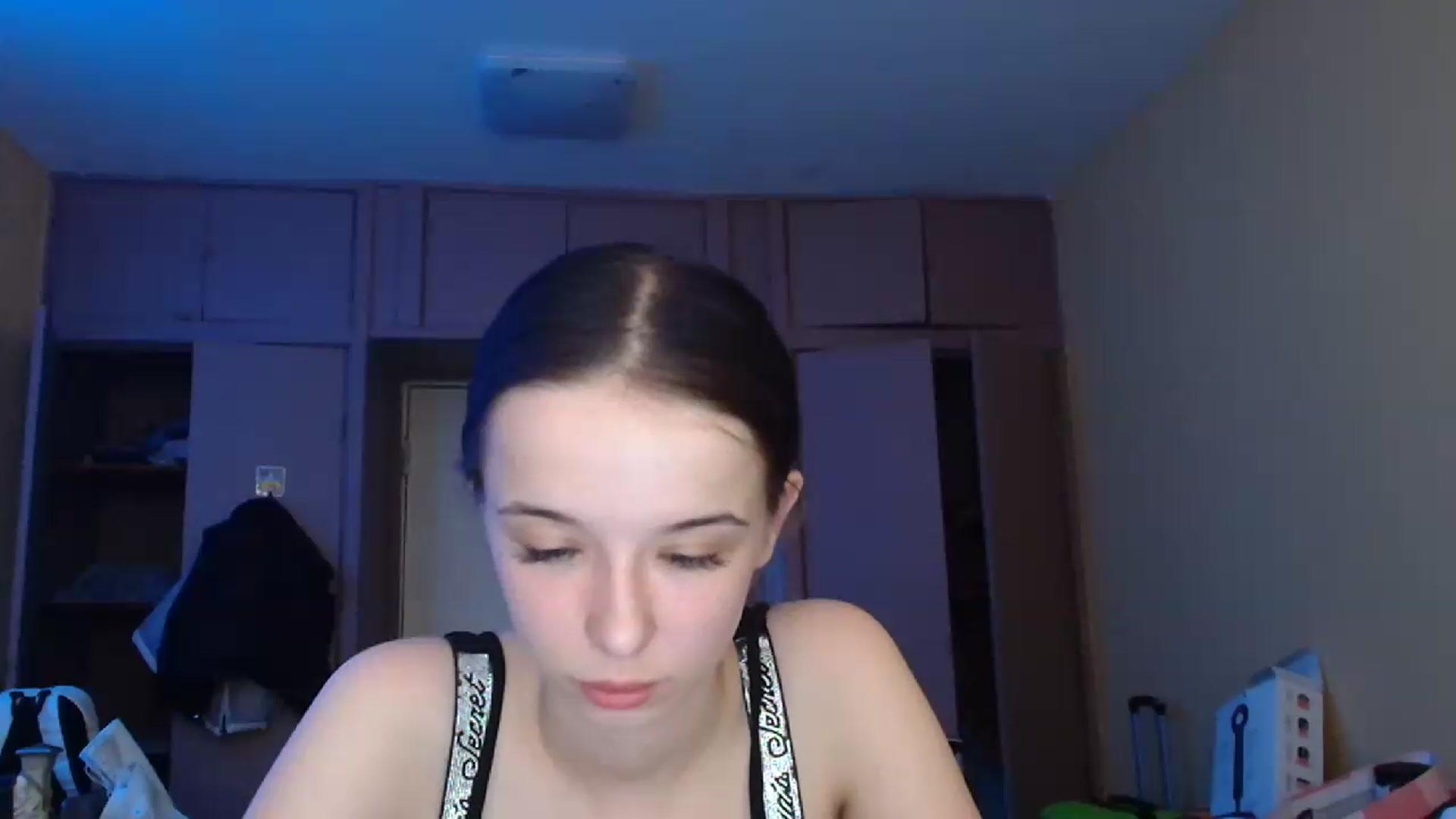 Gallery image thumbnail from CloverLake's myfreecams stream on, 06/19/2026, 08:56 image 5 of 20
