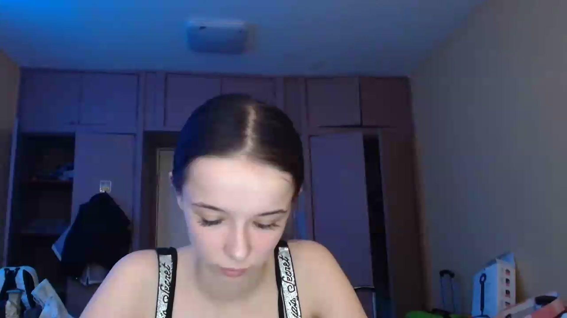 Gallery image thumbnail from CloverLake's myfreecams stream on, 06/19/2026, 08:56 image 2 of 20