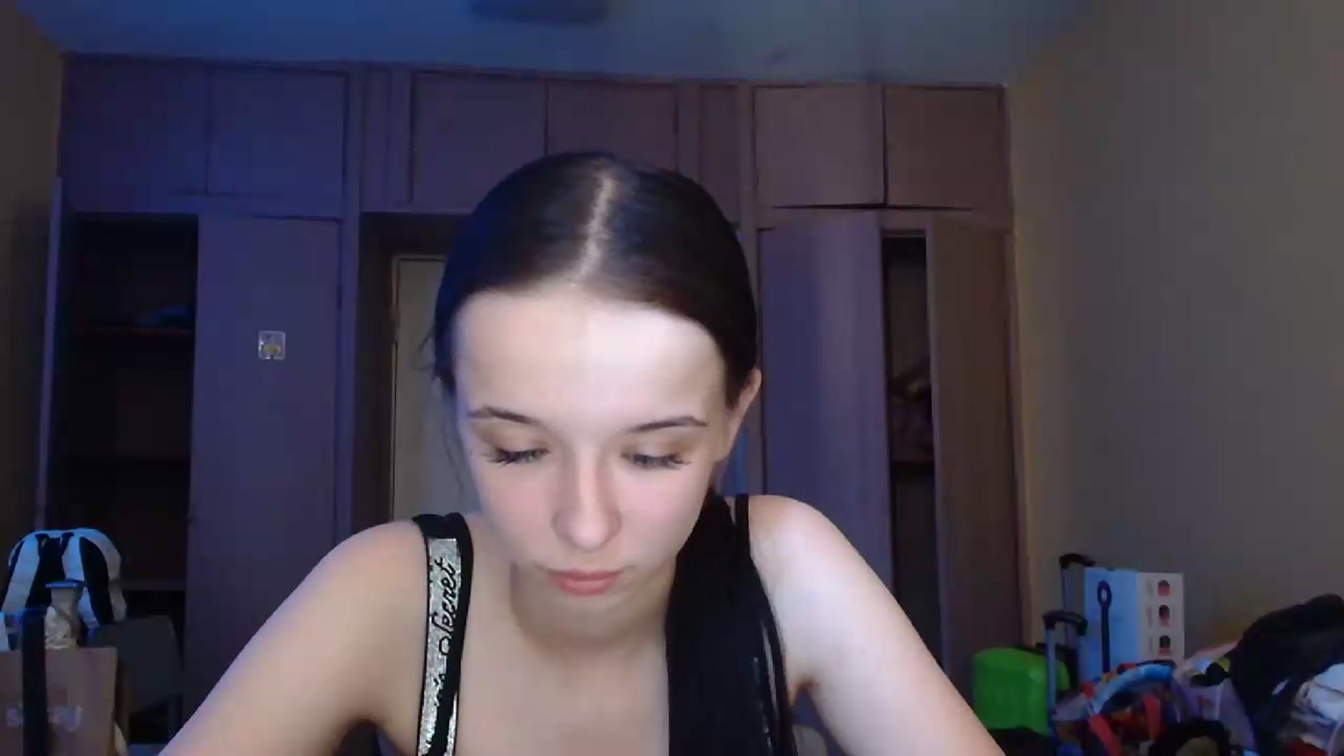 Gallery image thumbnail from CloverLake's myfreecams stream on, 06/19/2026, 11:50 image 4 of 20