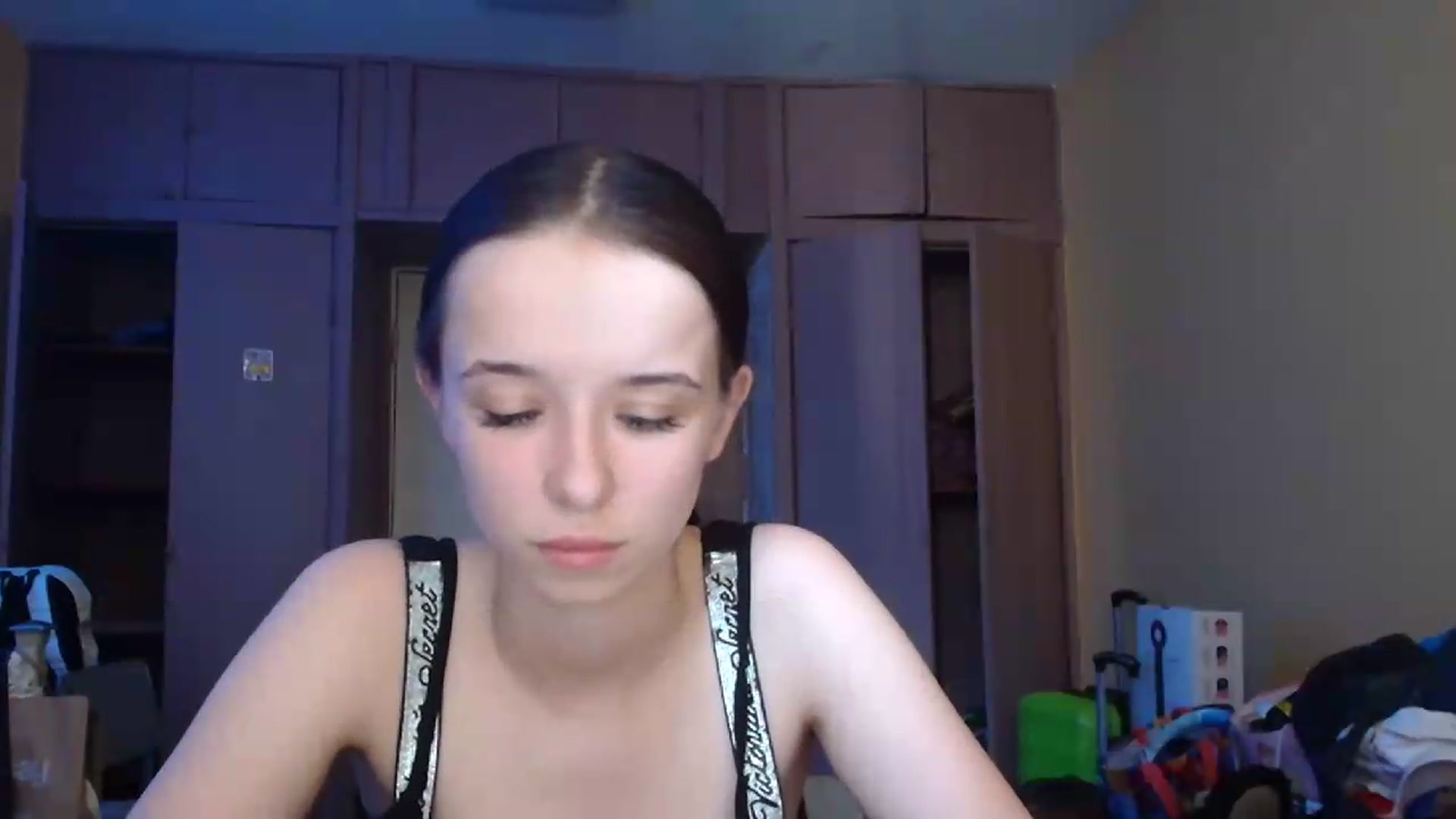 Gallery image thumbnail from CloverLake's myfreecams stream on, 06/19/2026, 11:50 image 7 of 20