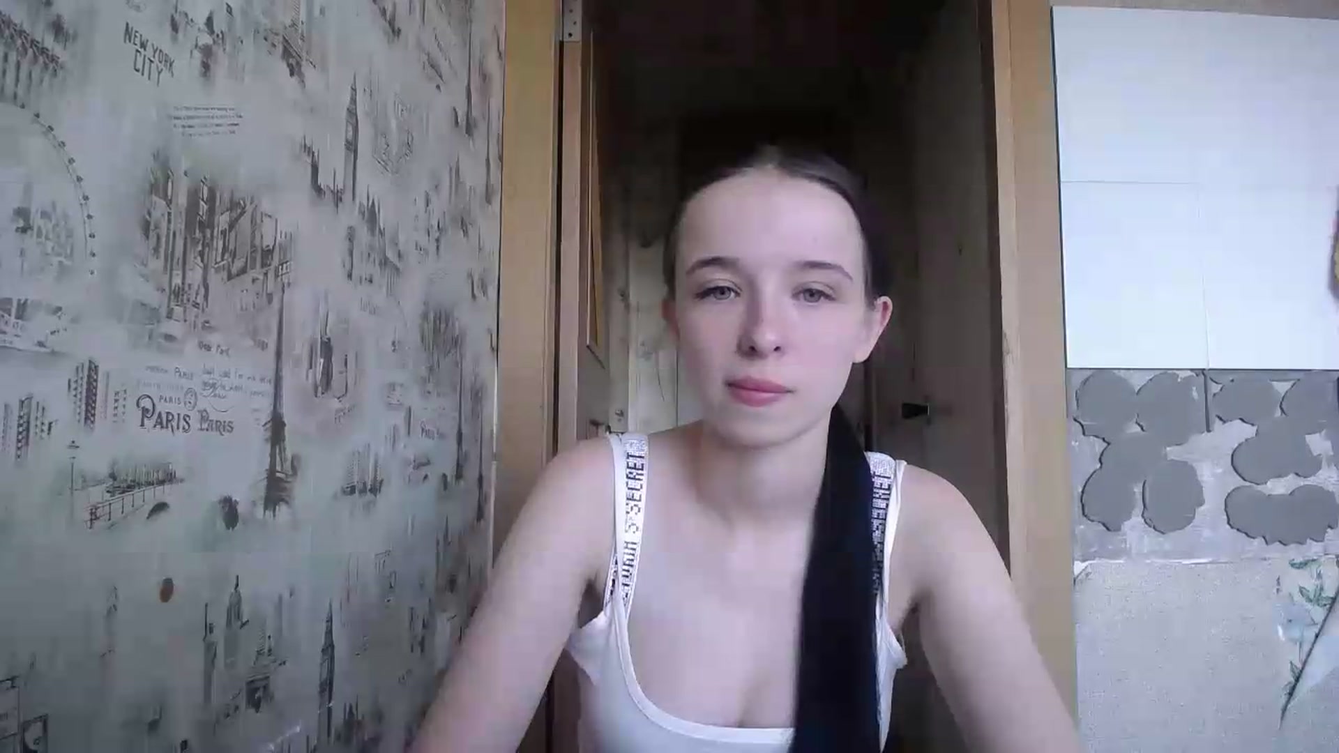 Gallery image thumbnail from CloverLake's myfreecams stream on, 06/25/2026, 09:29 image 3 of 20