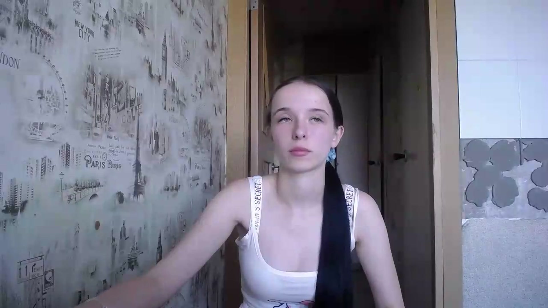 Gallery image thumbnail from CloverLake's myfreecams stream on, 06/25/2026, 10:11 image 17 of 20