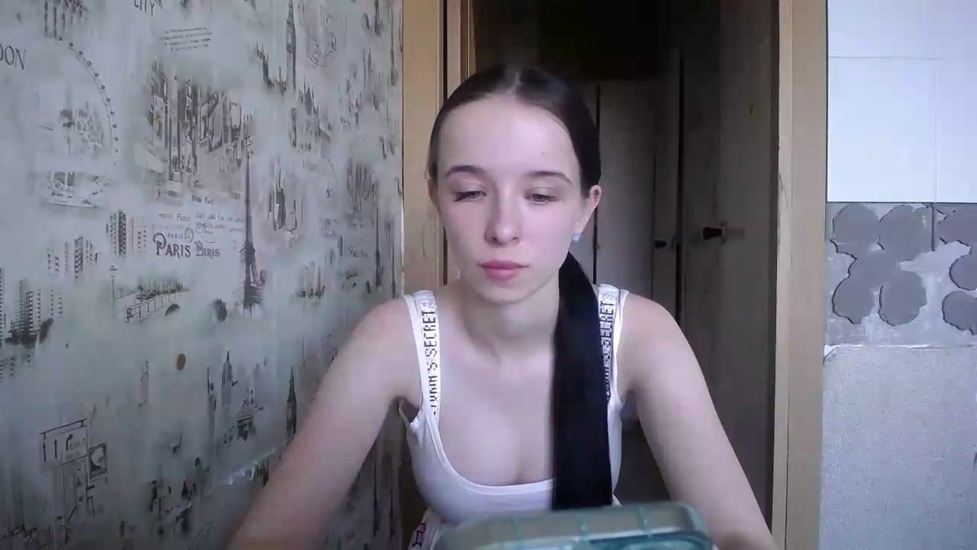 Gallery image thumbnail from CloverLake's myfreecams stream on, 06/25/2026, 10:11 image 12 of 20